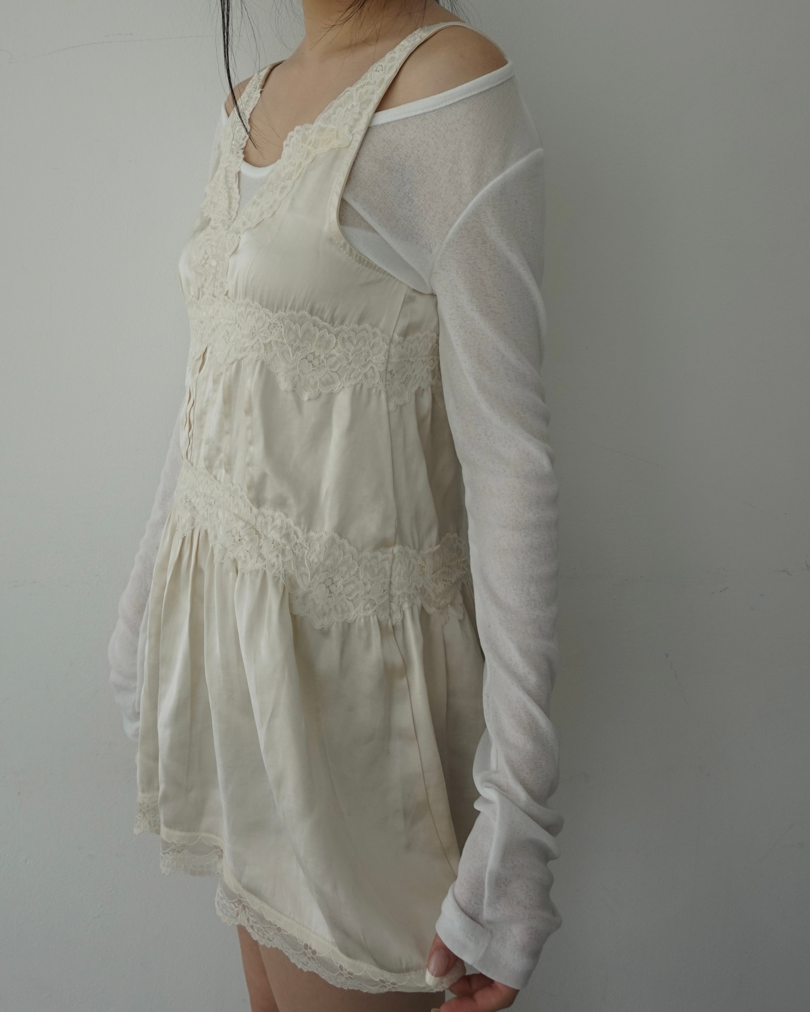 Smock ribbon mini dress