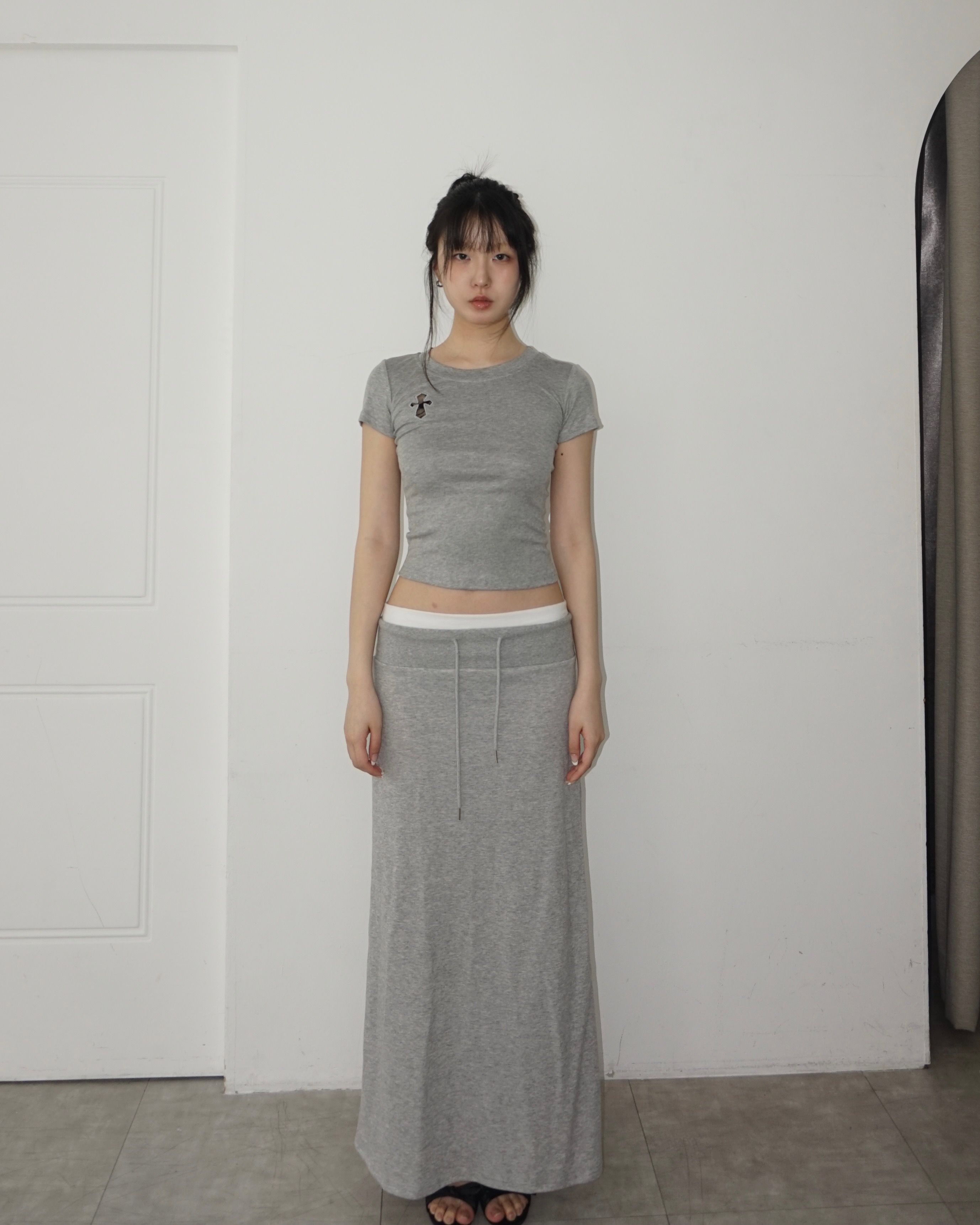 Double layered banding skirt