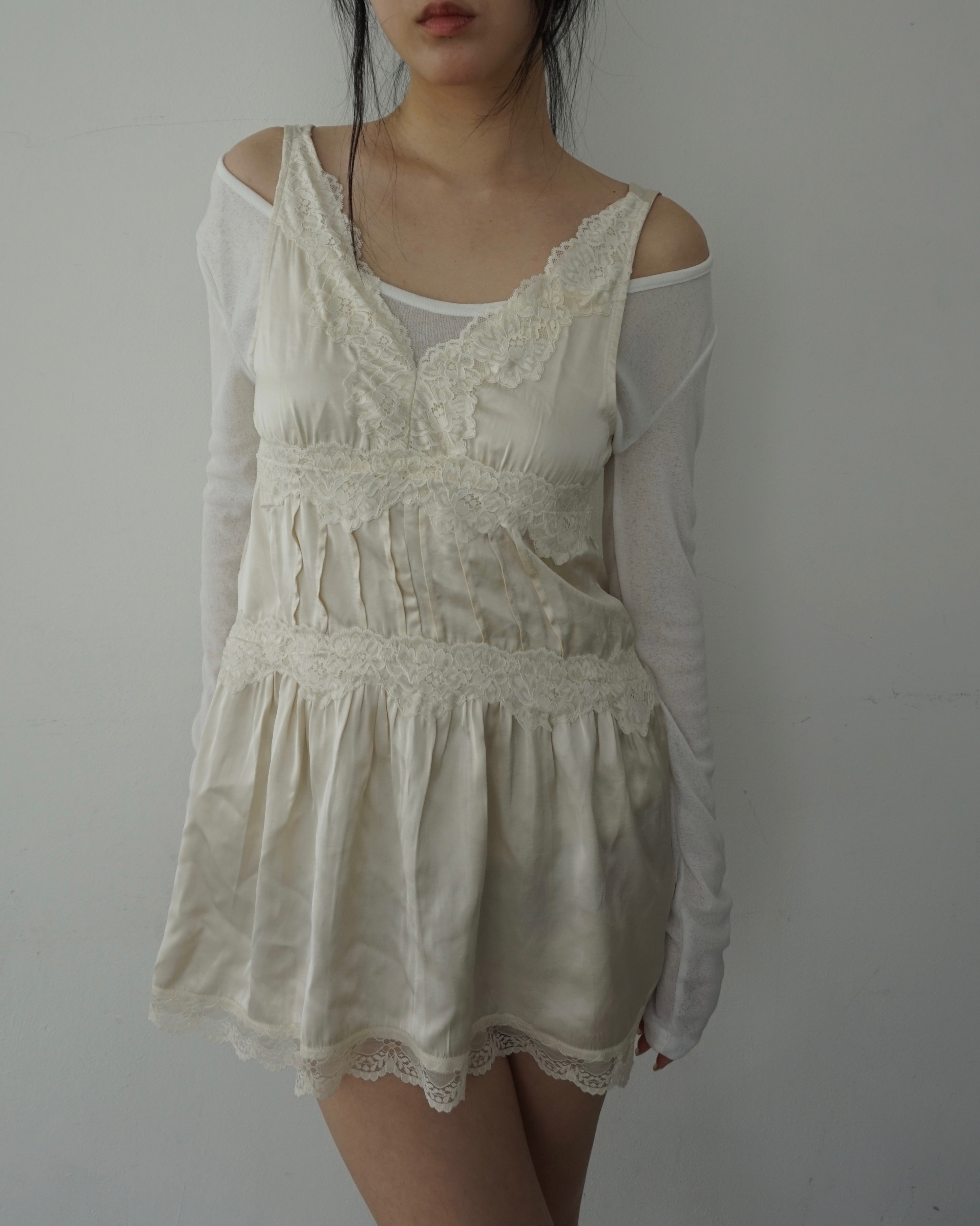 Smock ribbon mini dress