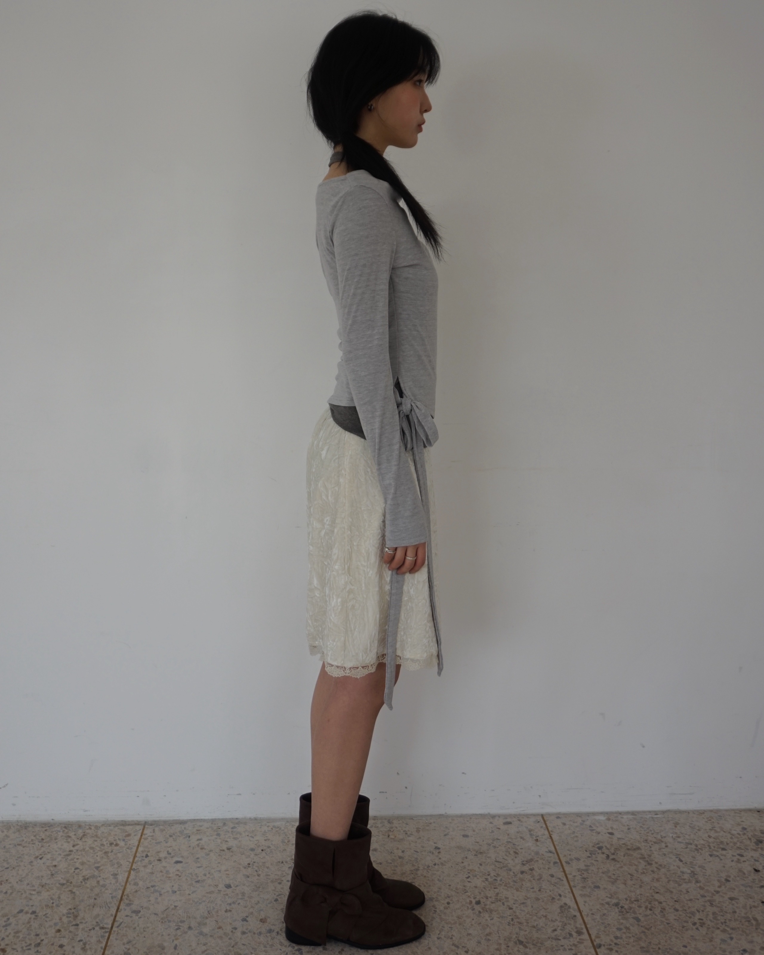 Mild lace skirt