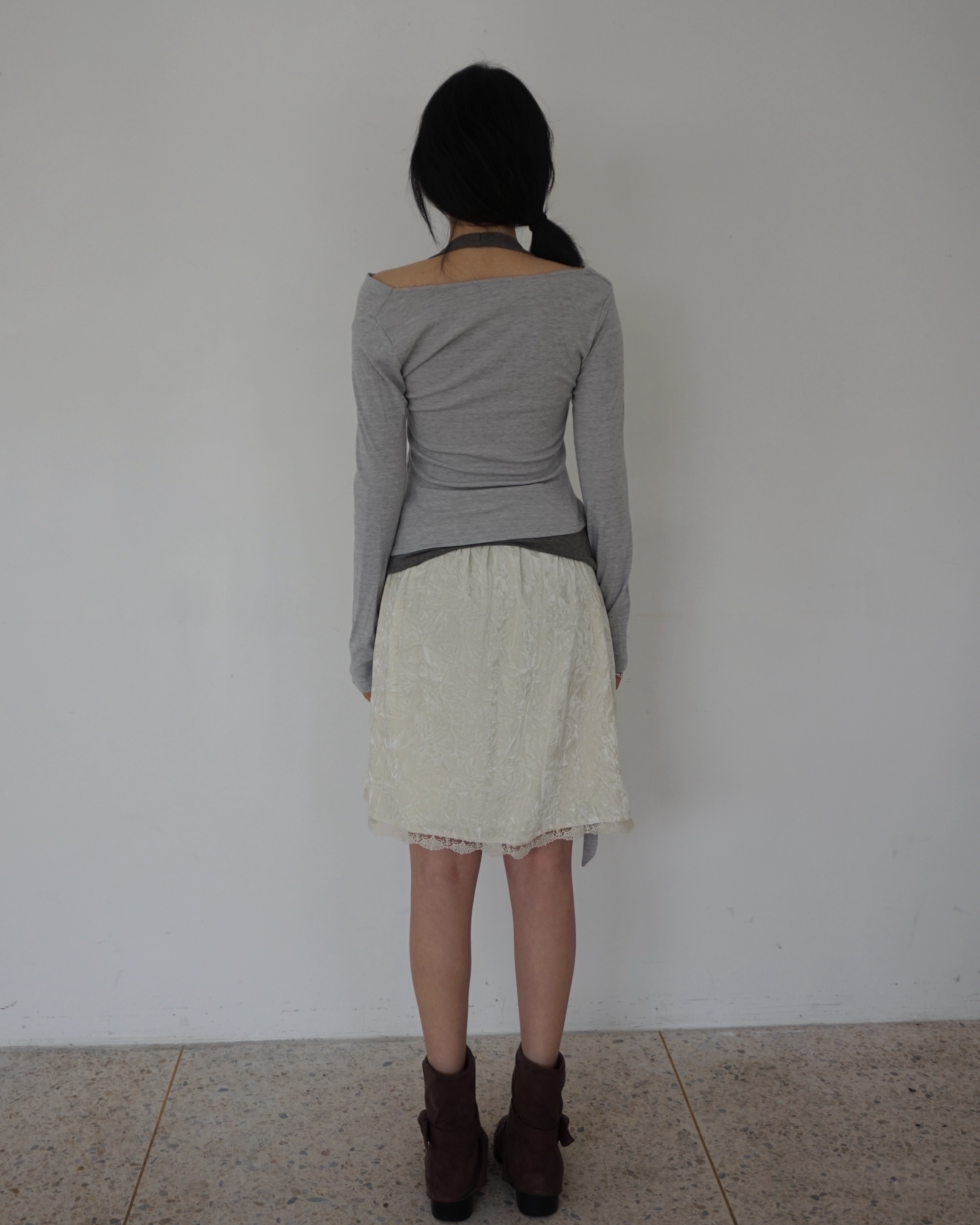 Mild lace skirt