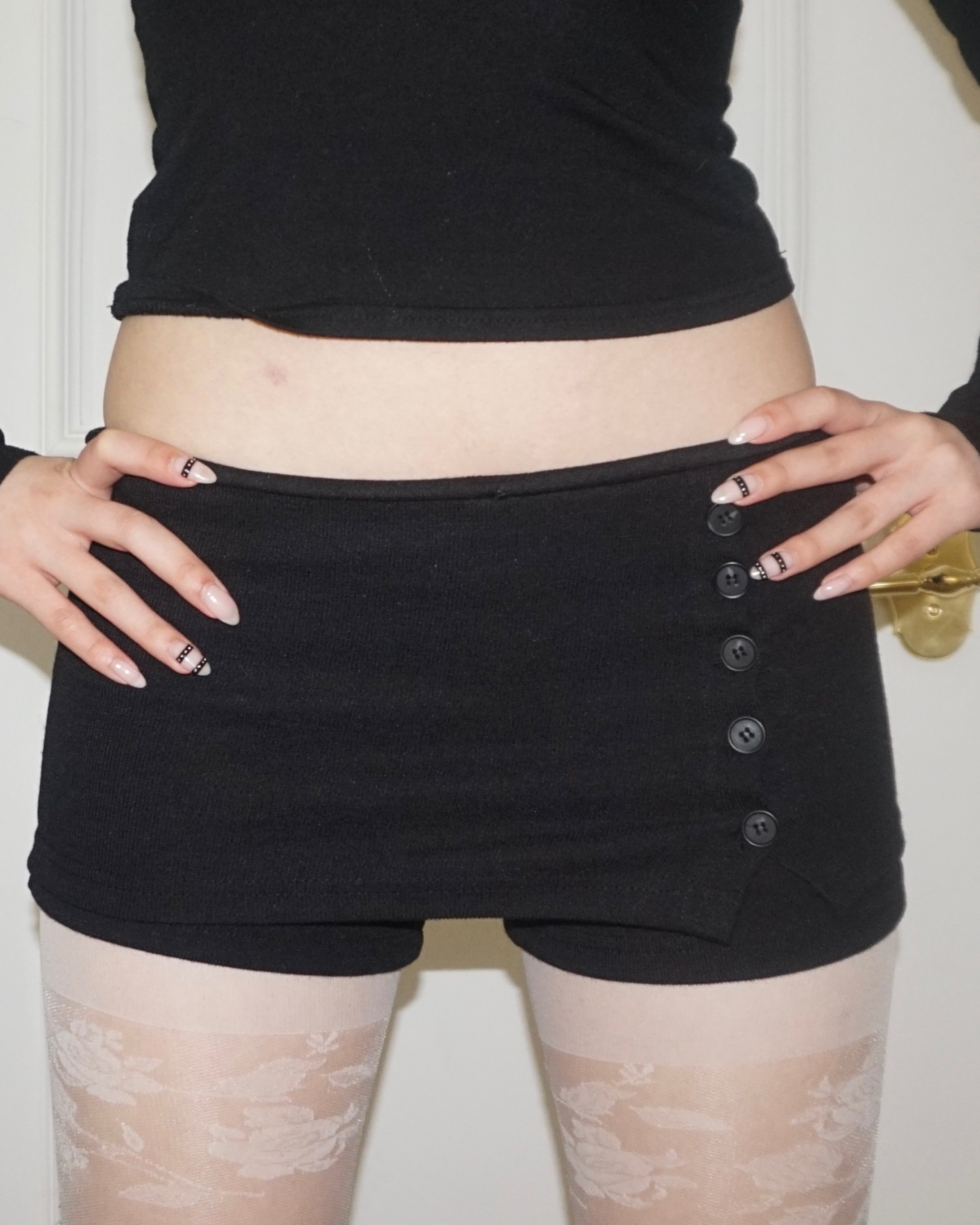 Folding button shorts