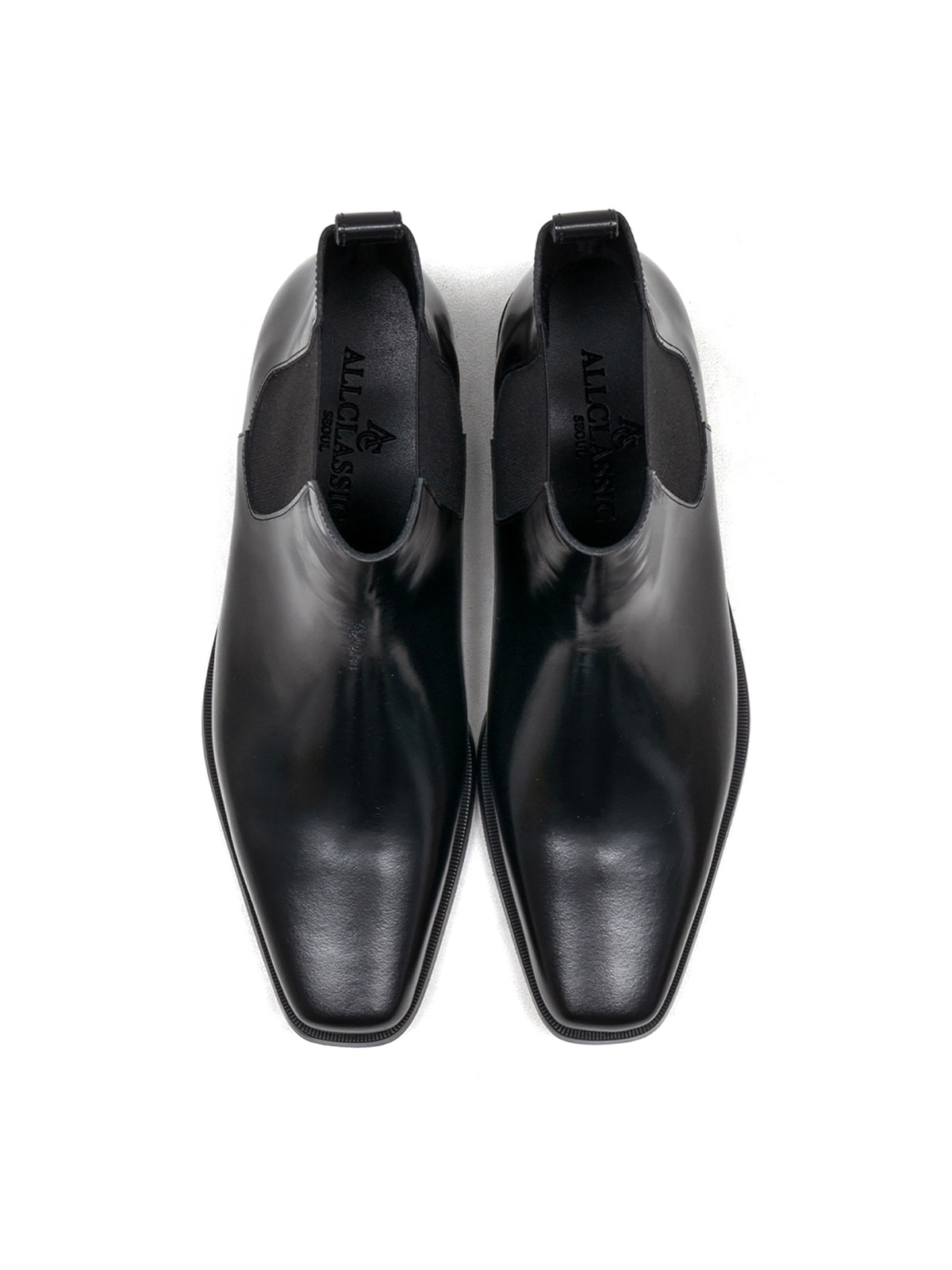 Estro Chelsea Boots #080 [Glossy black]