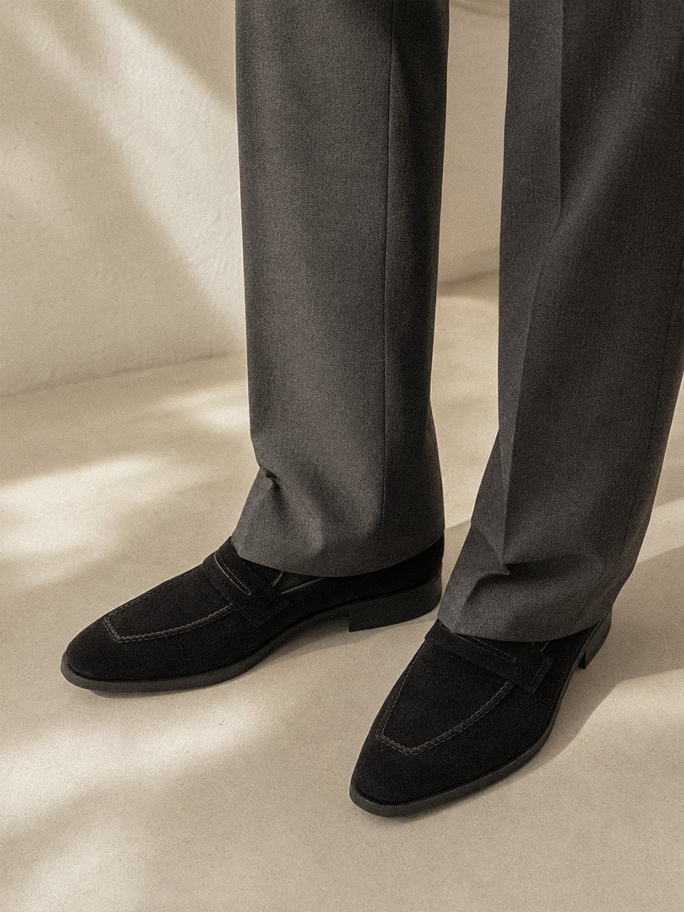 Ardor Loafers #1001 [Black suede]