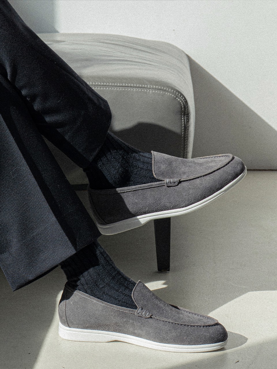Resort Loafers #502W [Gray suede]