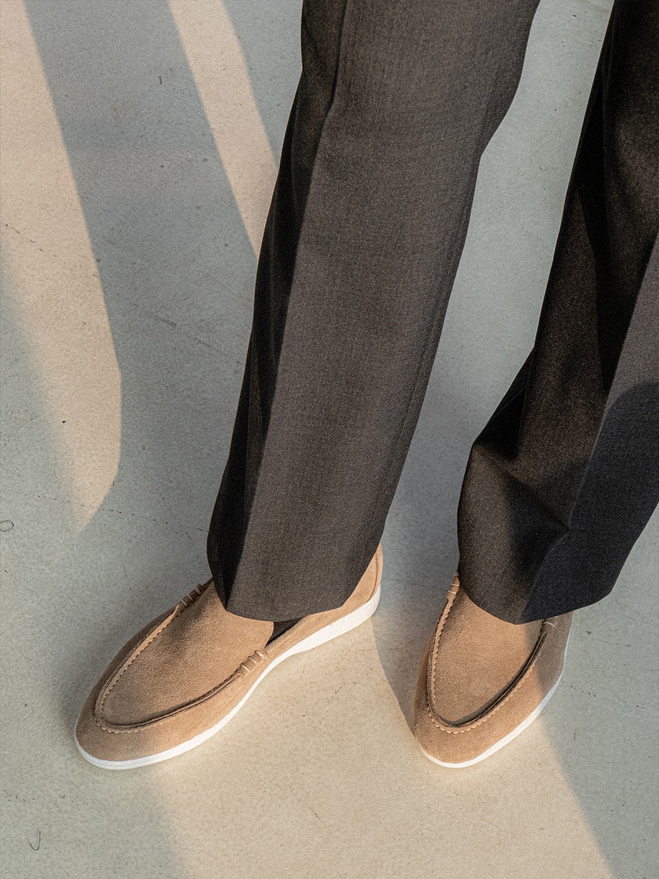 Resort Loafers #502W [Taupe suede]