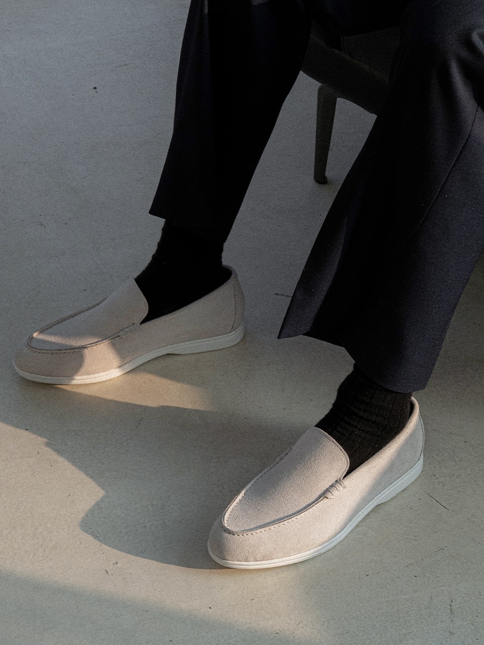 Resort Loafers #502W [White suede]