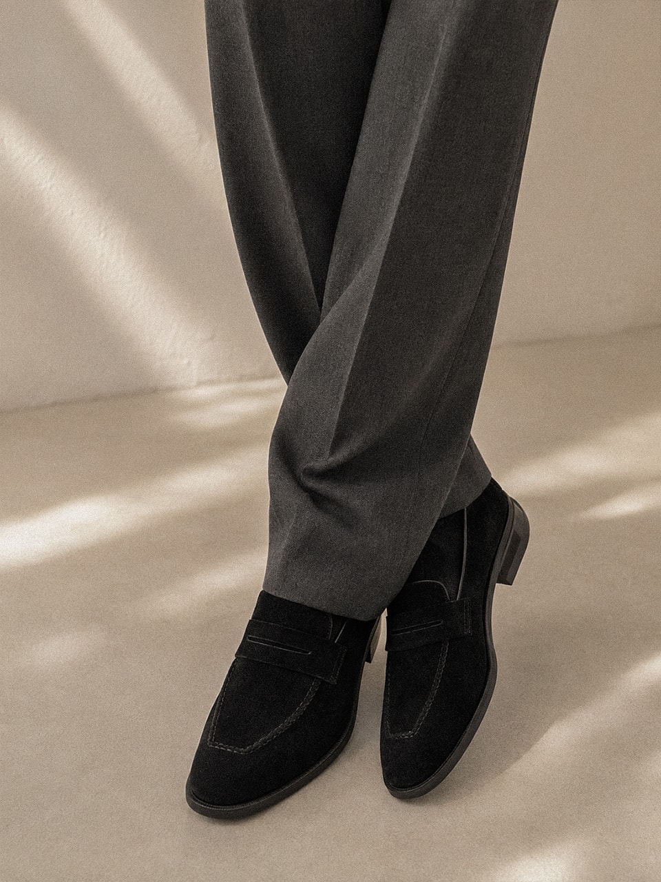 Ardor Loafers #1001 [Black suede]