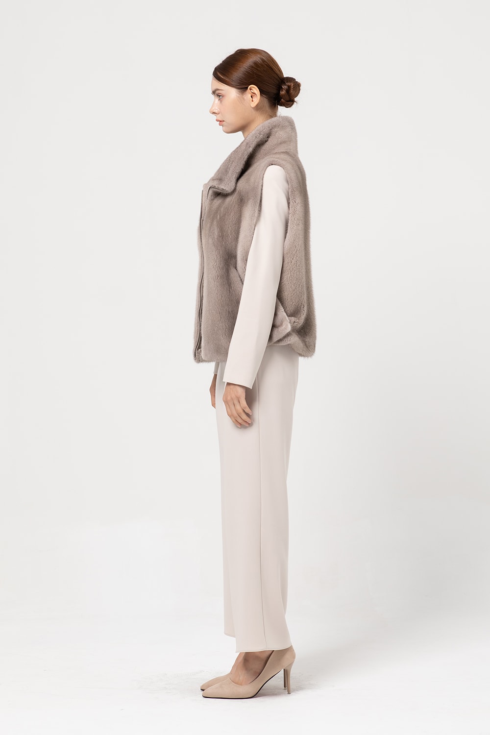 Turtleneck Side-Open Zip-Up Vest