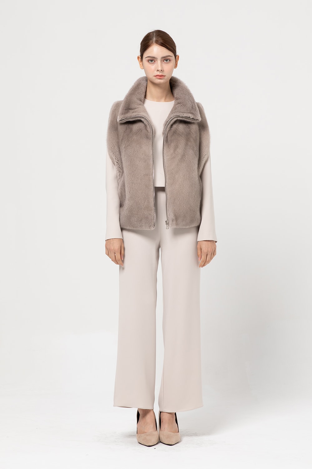 Turtleneck Side-Open Zip-Up Vest