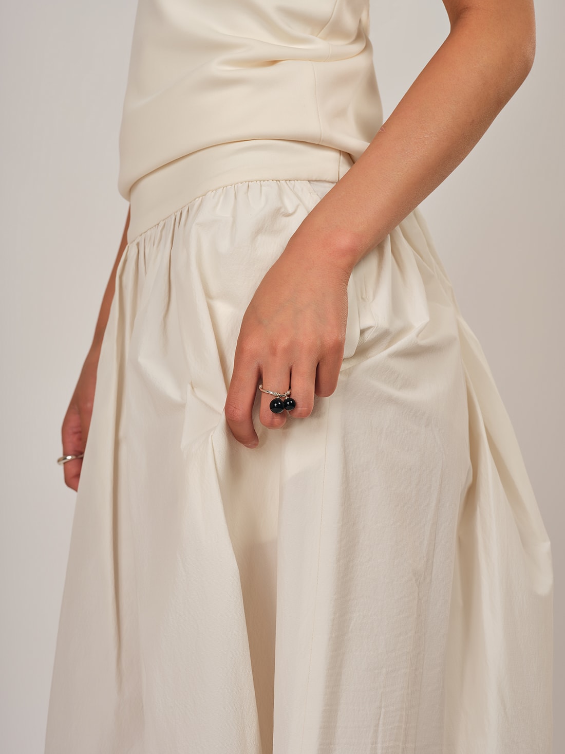 Dangle Ring - Onyx