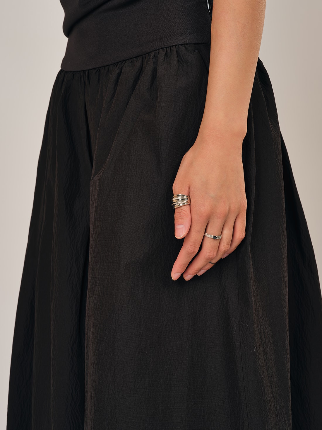 Crescent ring