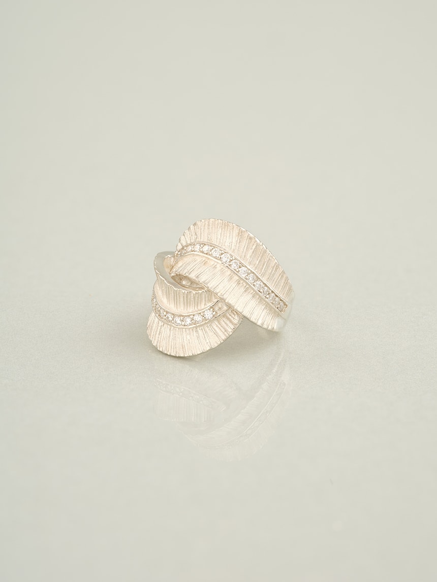 Feu ring - moissanite