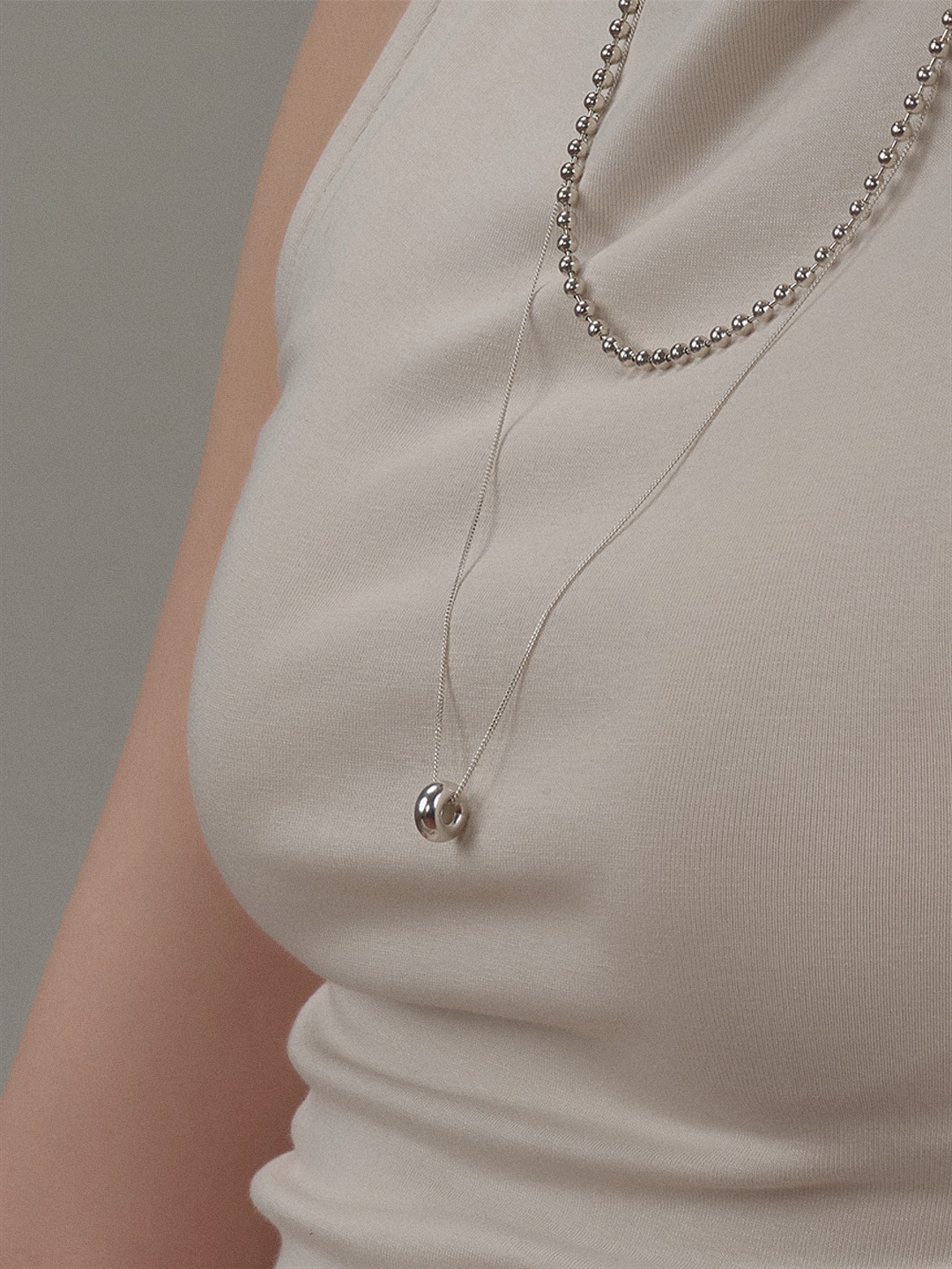 Donut necklace