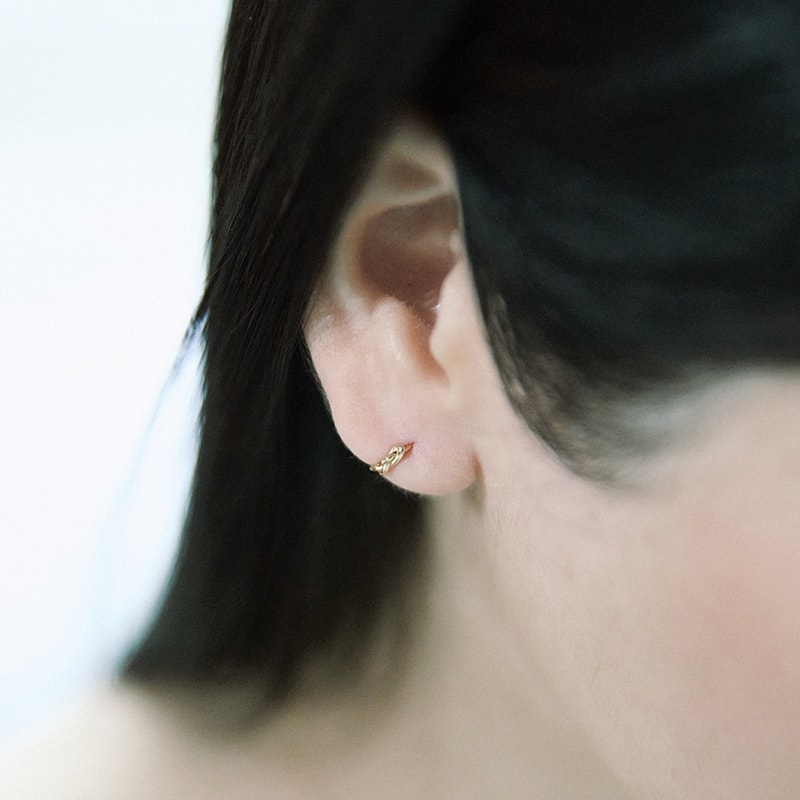 14K Loose Loop One Touch Earring