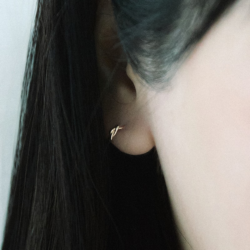 14K Loose Loop One Touch Earring