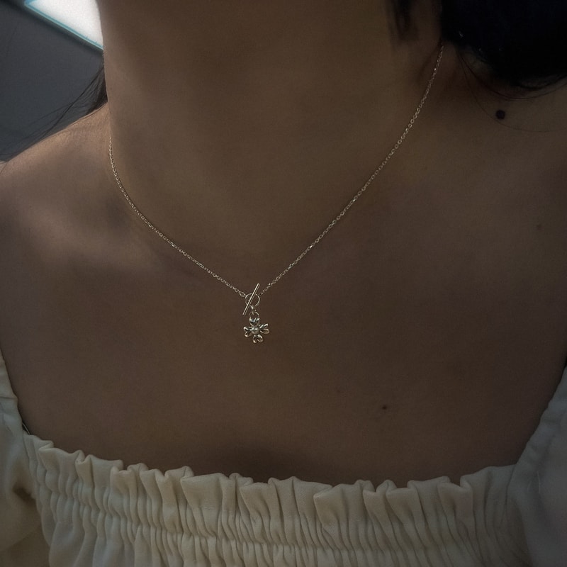 Heart clover pendant