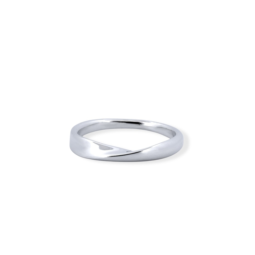half circle twist ring