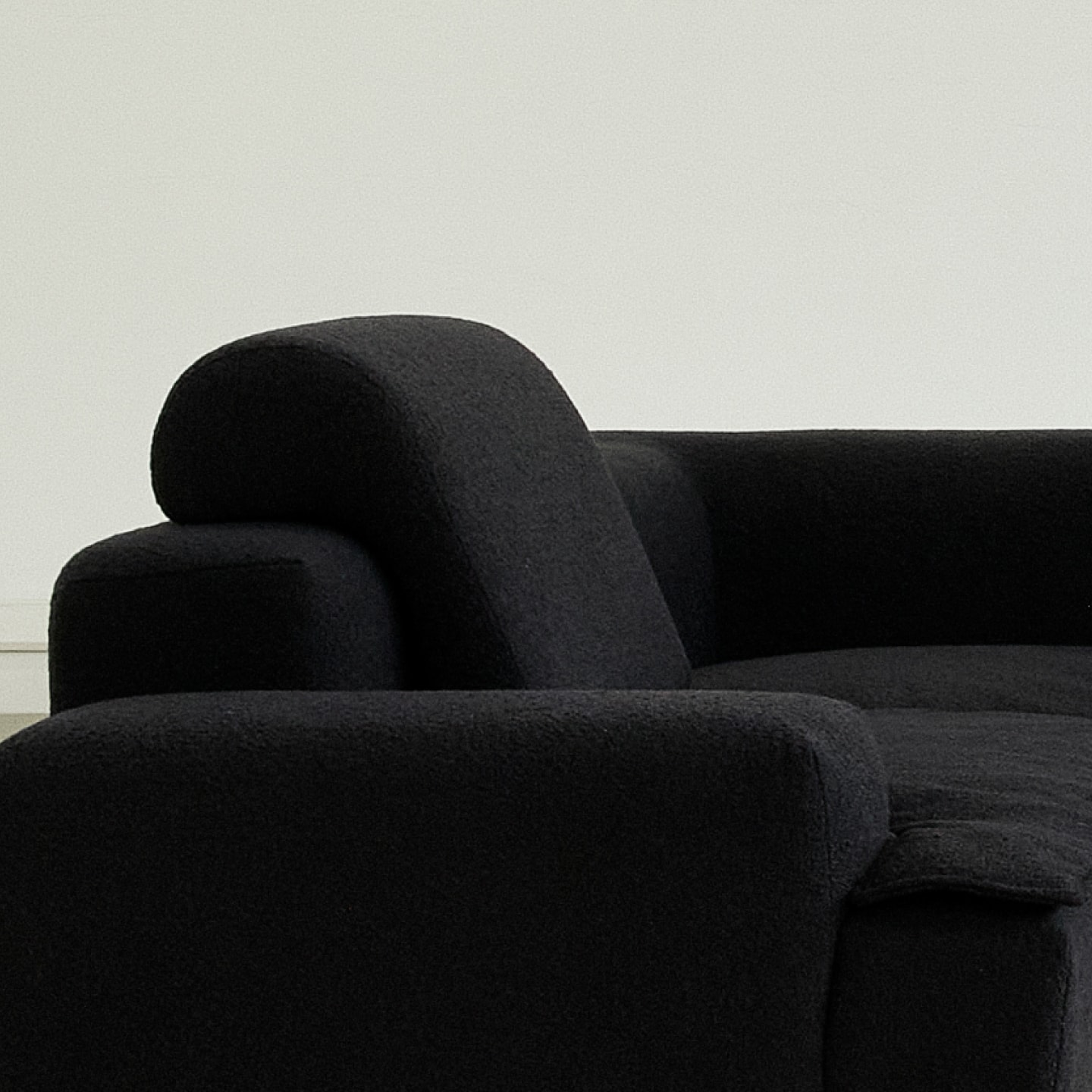 LAYER SOFA MOVABLE BACKREST