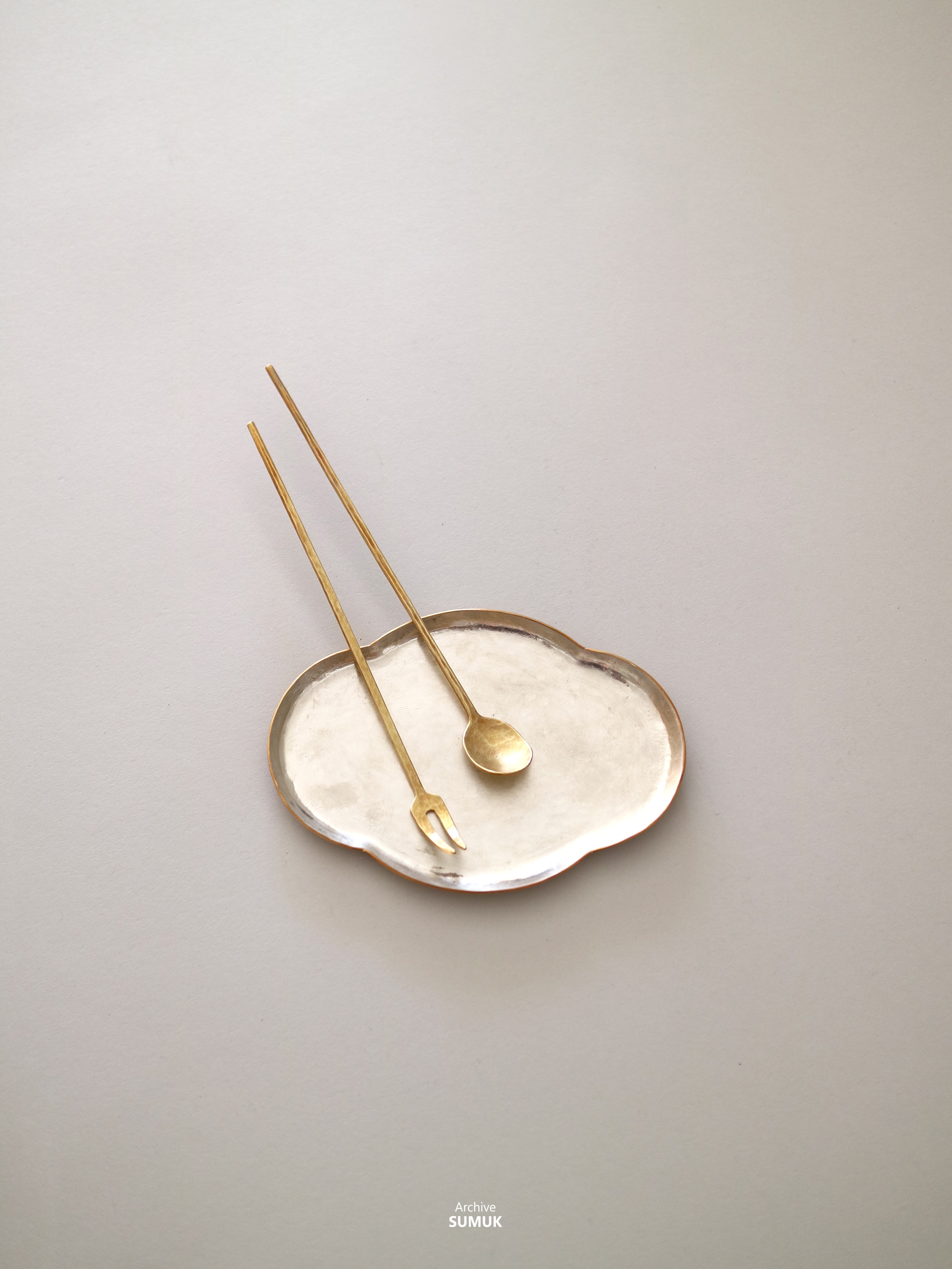 Archive_03 / 연온 접시 (황동,brass)