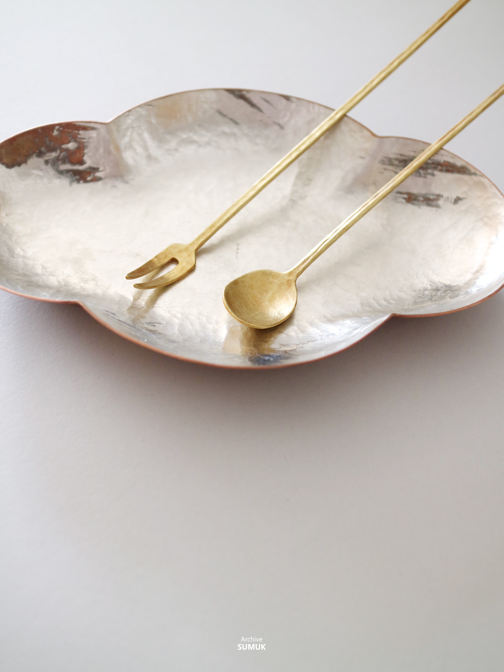 Archive_03 / 연온 받침, 호승 (구리, Copper)