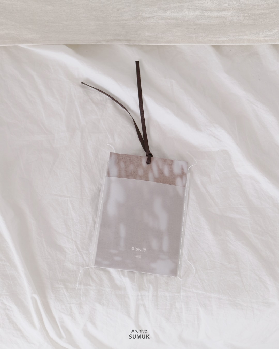 SUMUK_02 / Glow.19  샤쉐 (Paper Sachet) - 2차 입고 준비 중
