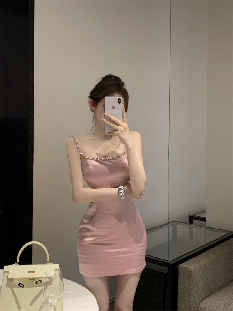 [High Quality] 로에르 큐빅라인 글램핏 새틴