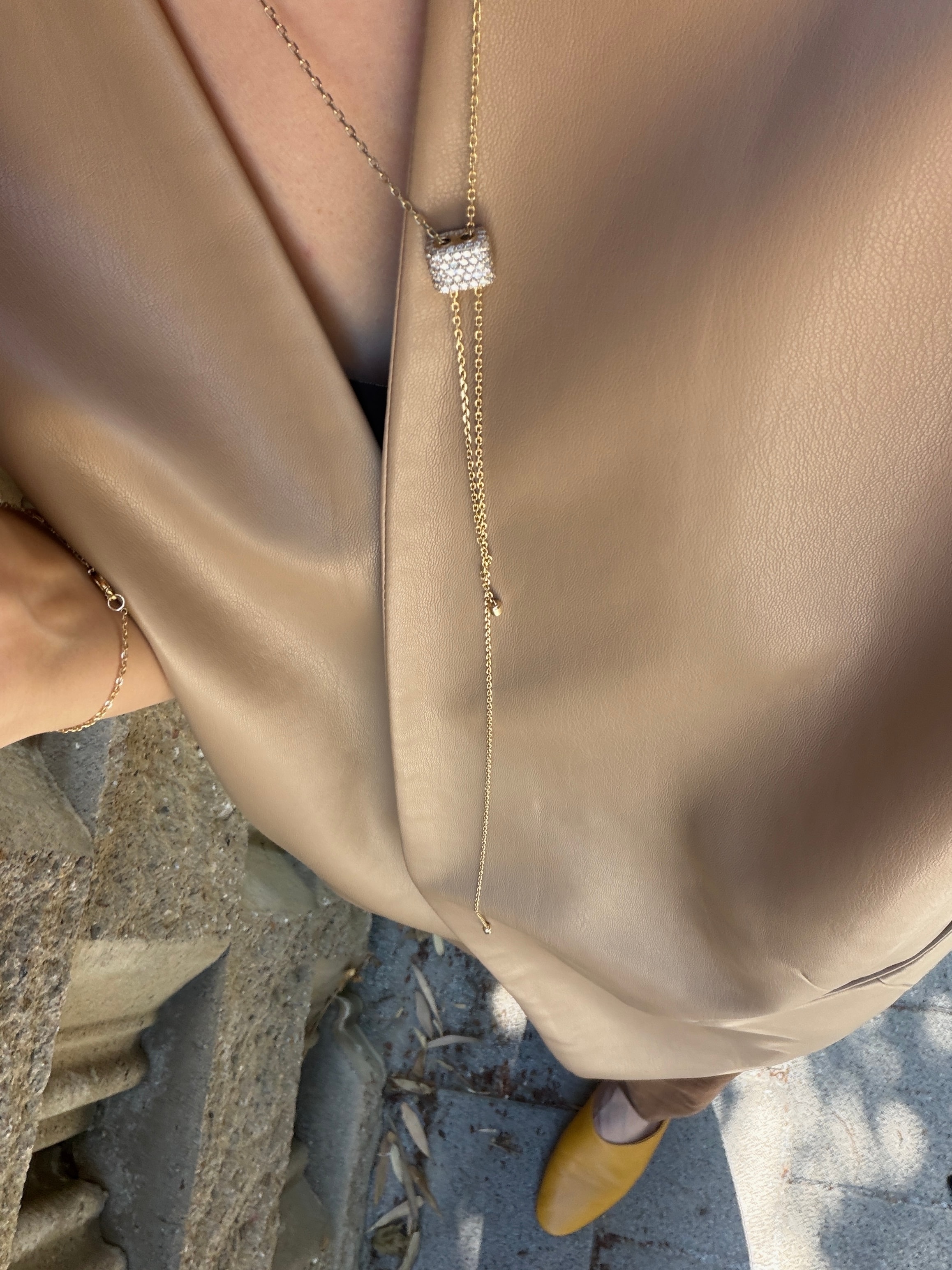 PAIR AILE LONG NECKLACE 92CM
