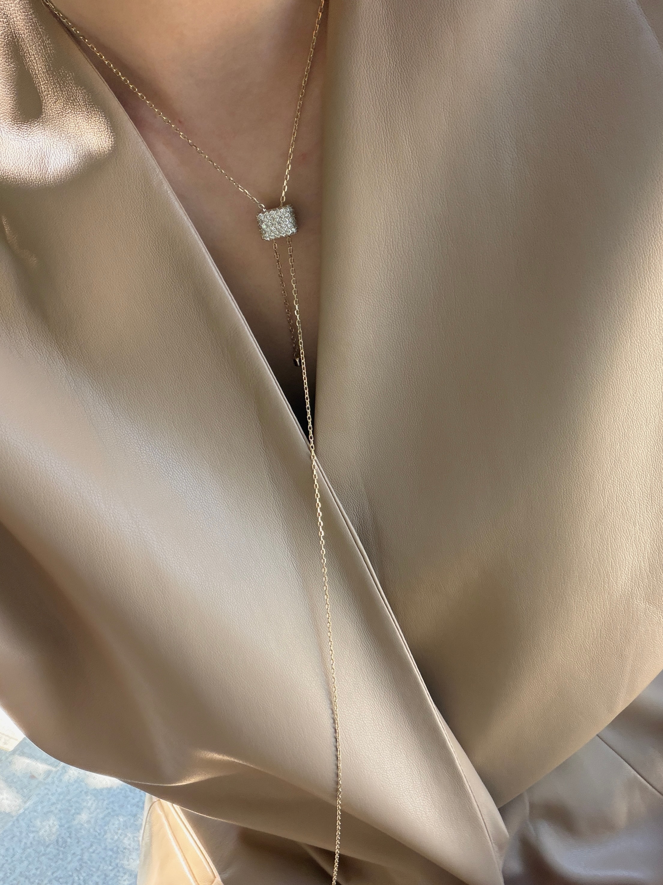 PAIR AILE LONG NECKLACE 92CM