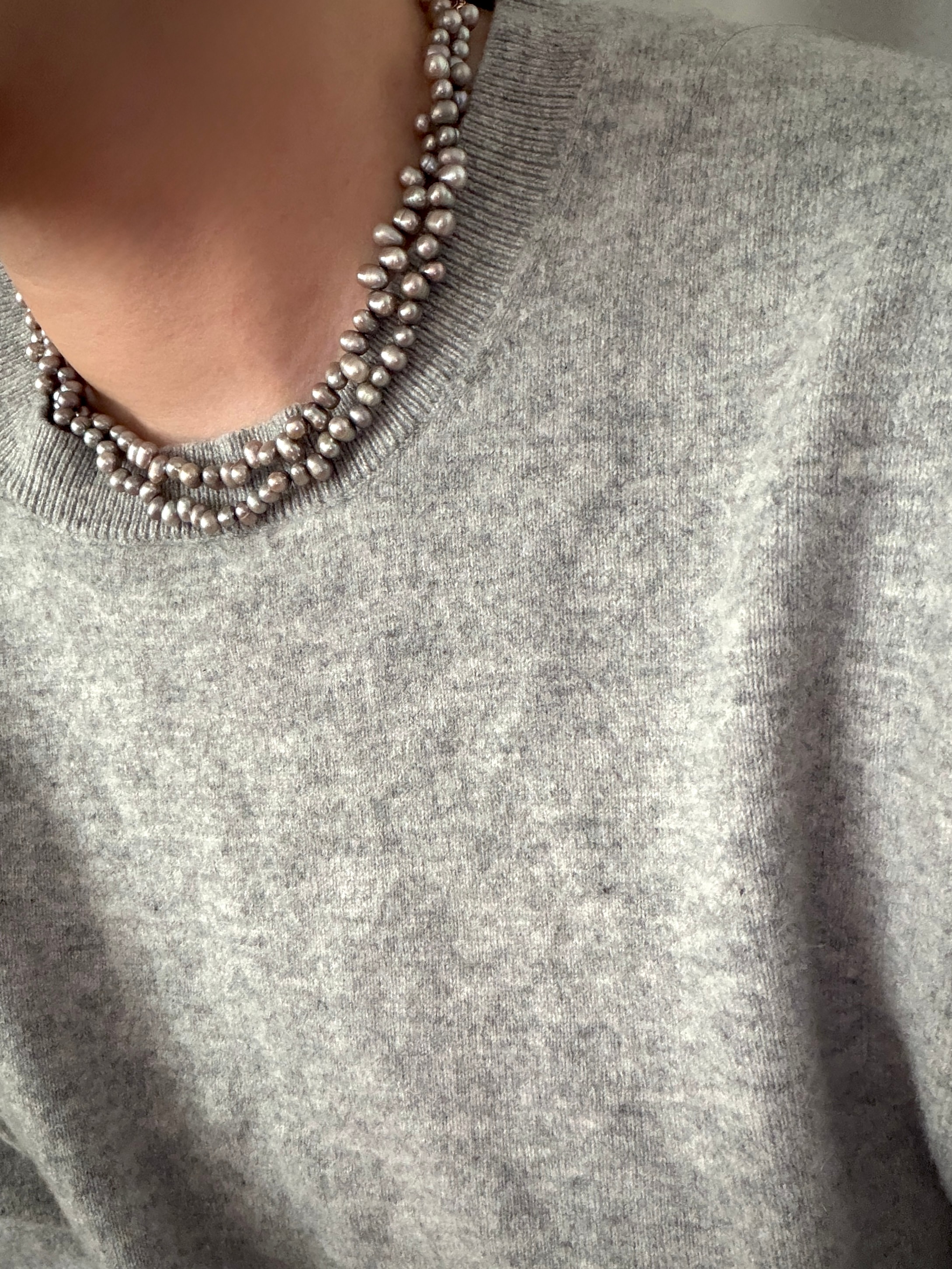 OMBRÉ PEARL NECKLACE