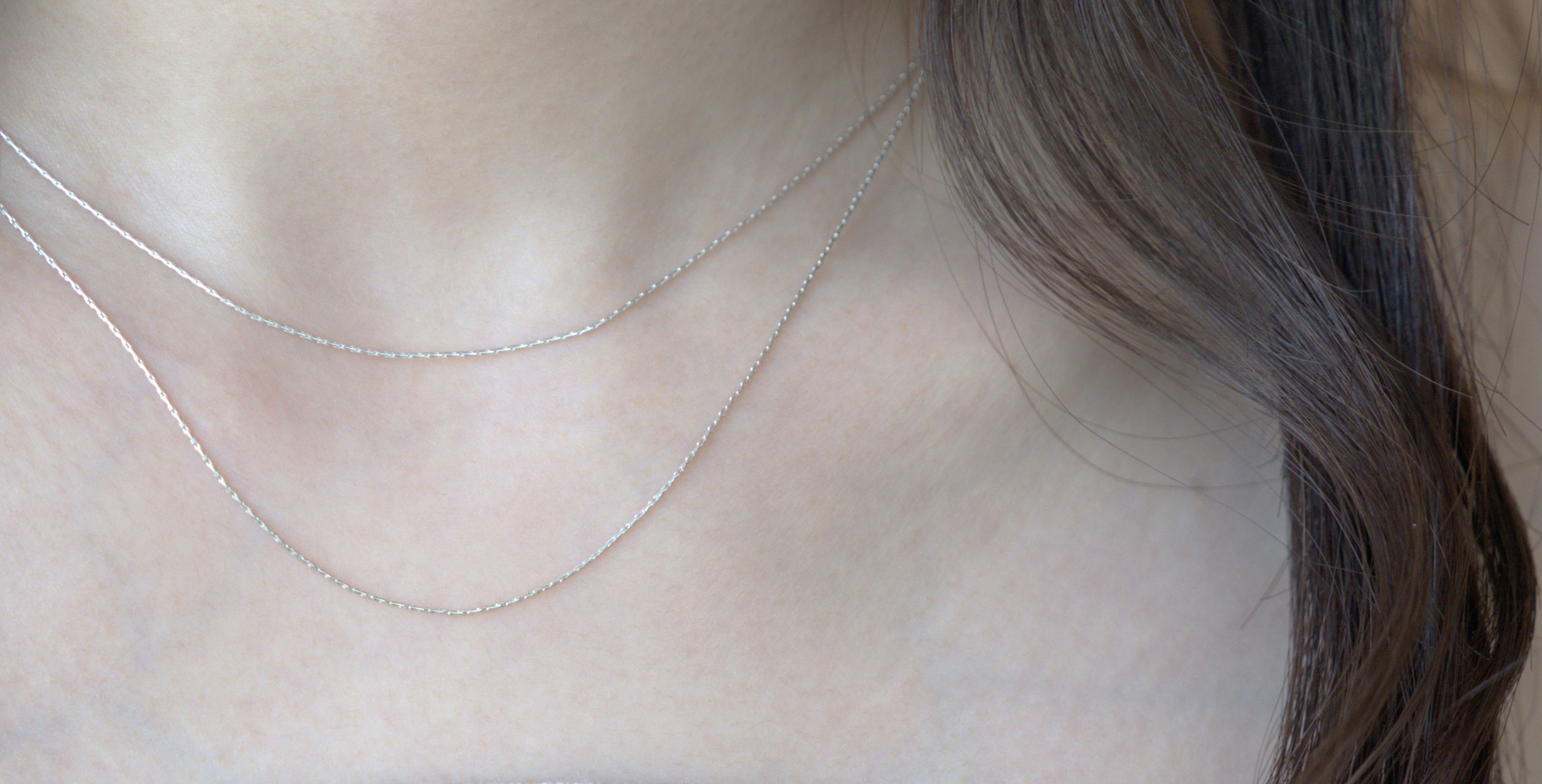 *NEW* Thin Line Necklace