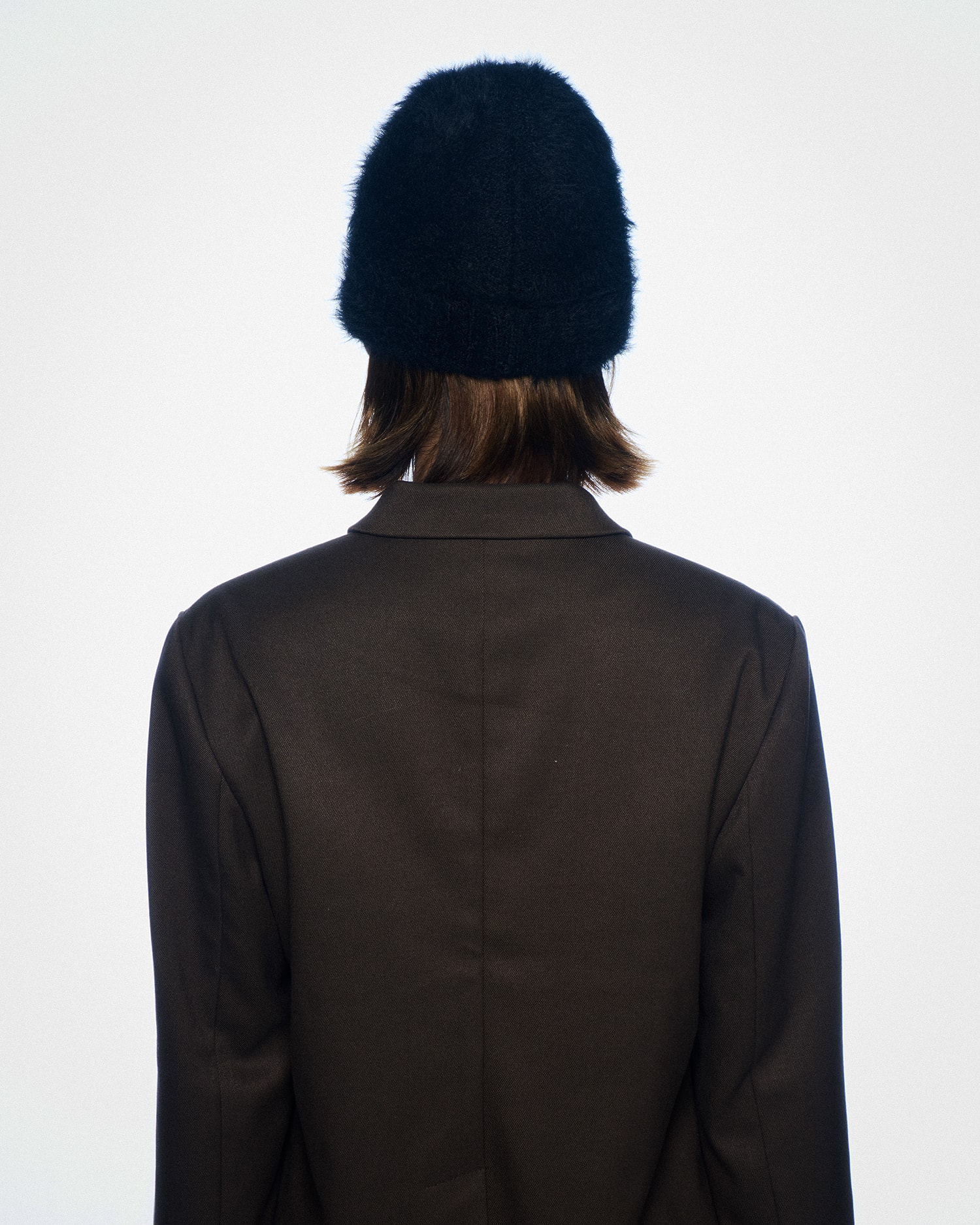 Hairy-L Bonnet in Black