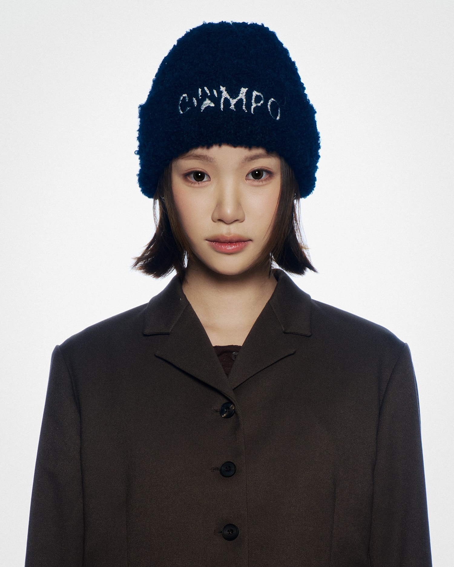 Boucle Bonnet in Black