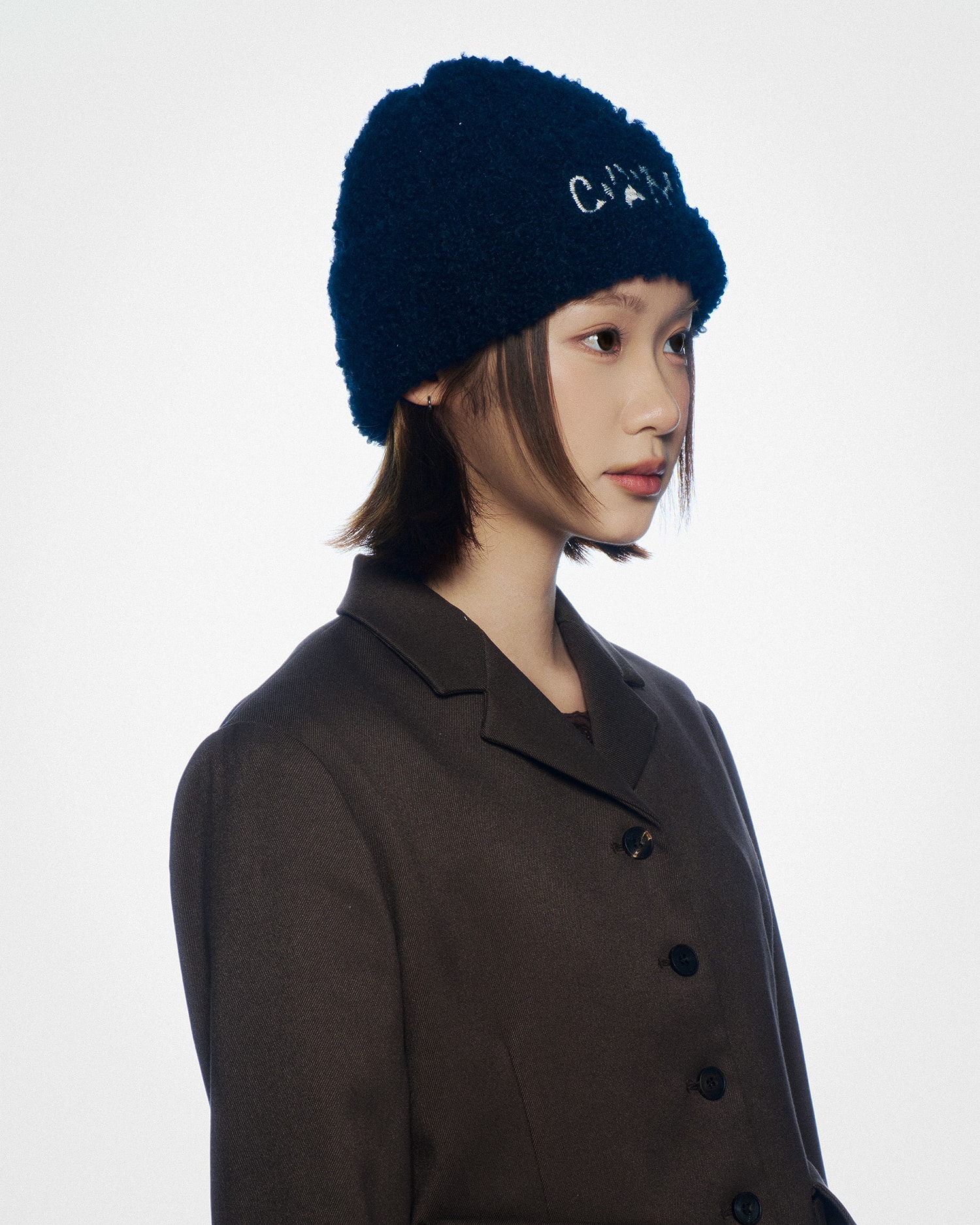 Boucle Bonnet in Black
