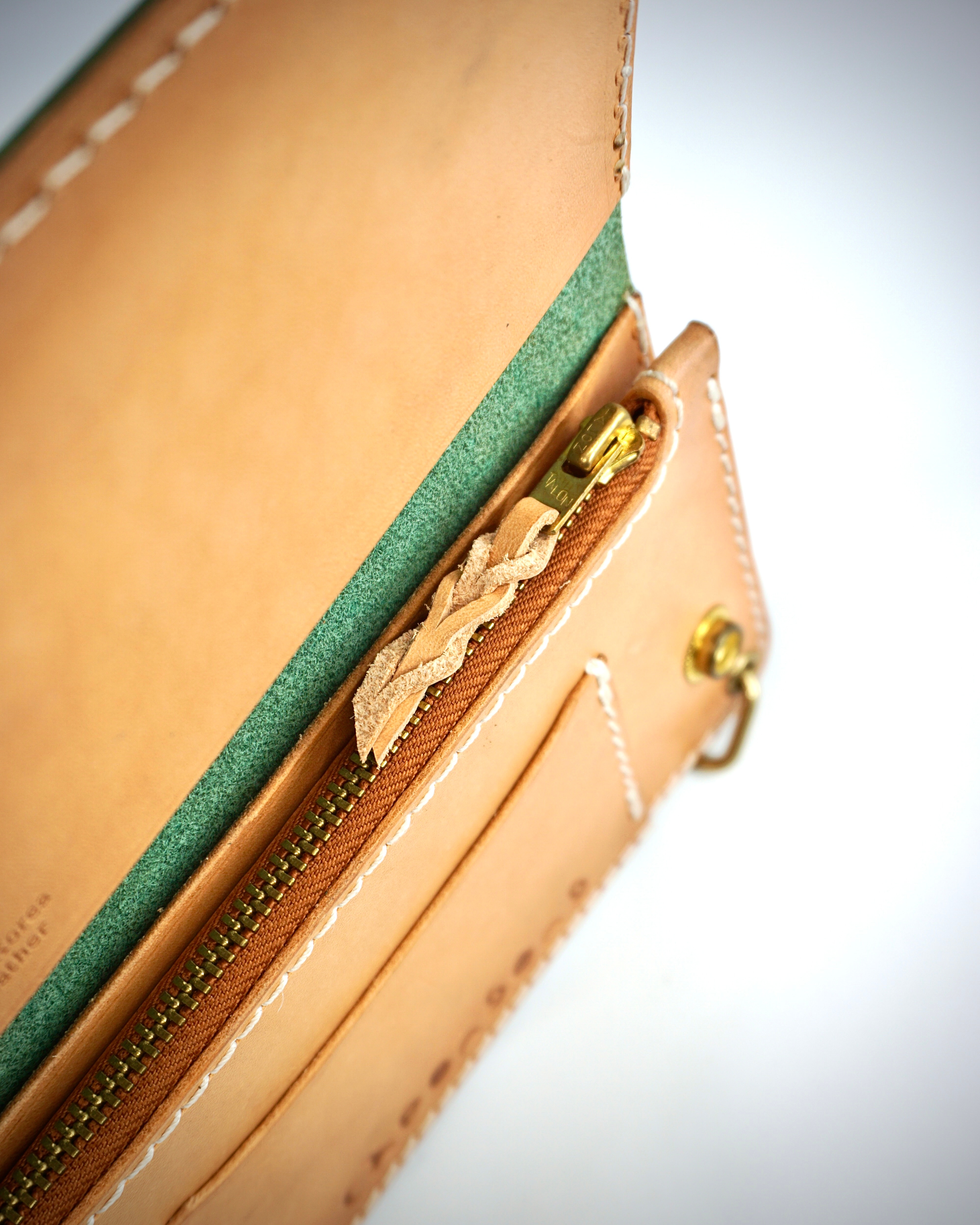 HALF TRUCKER WALLET