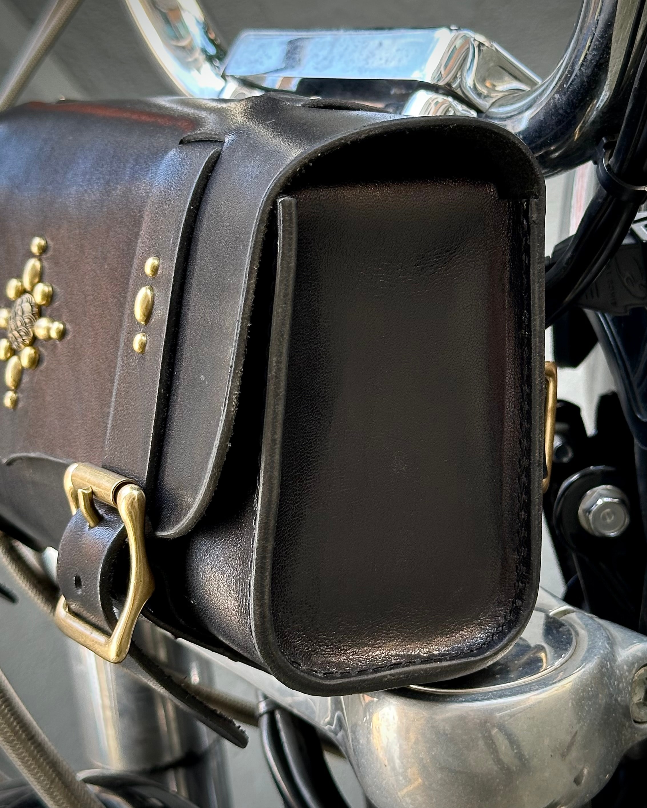 MOTORCYCLE SADDLE BAG