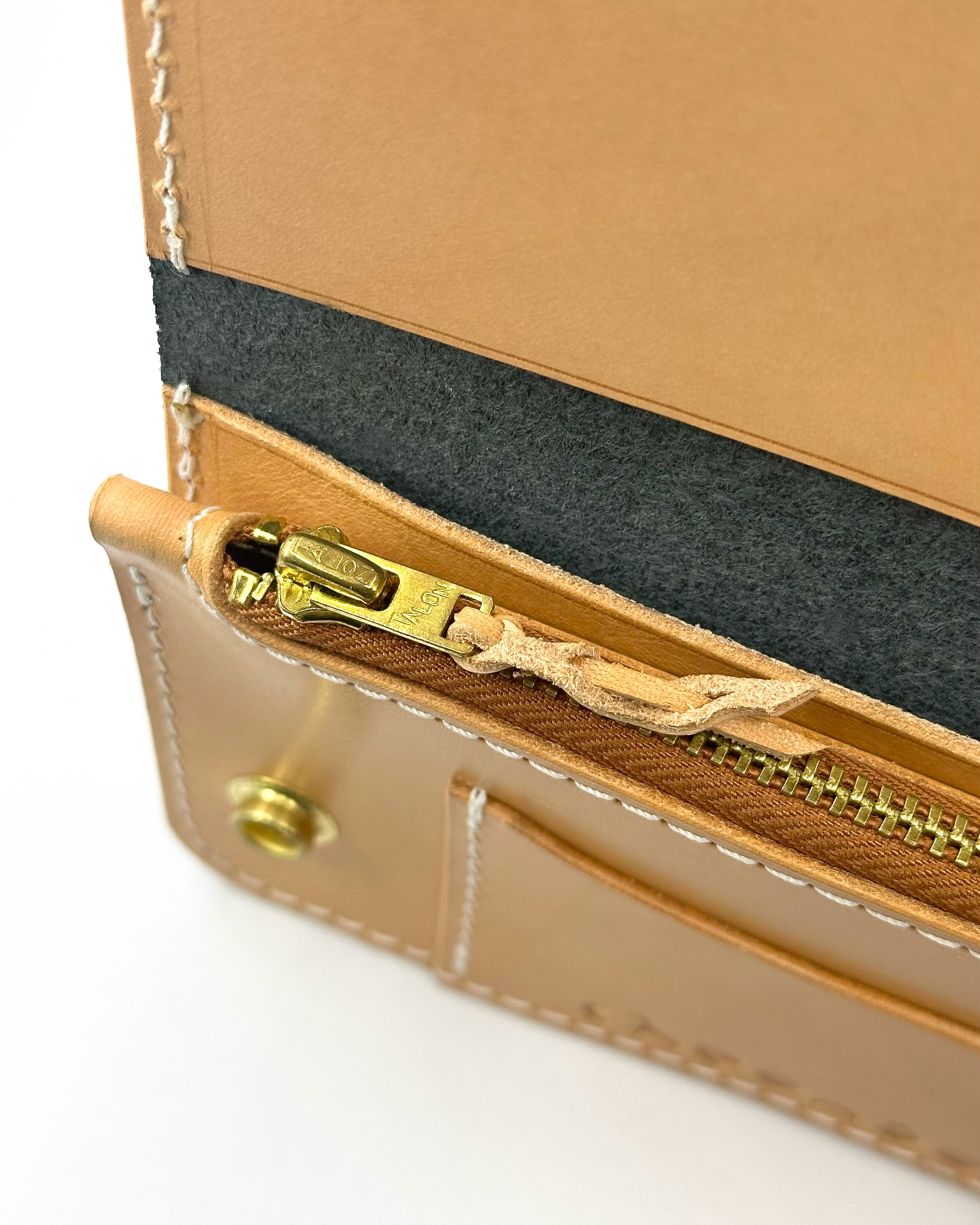 HALF TRUCKER WALLET