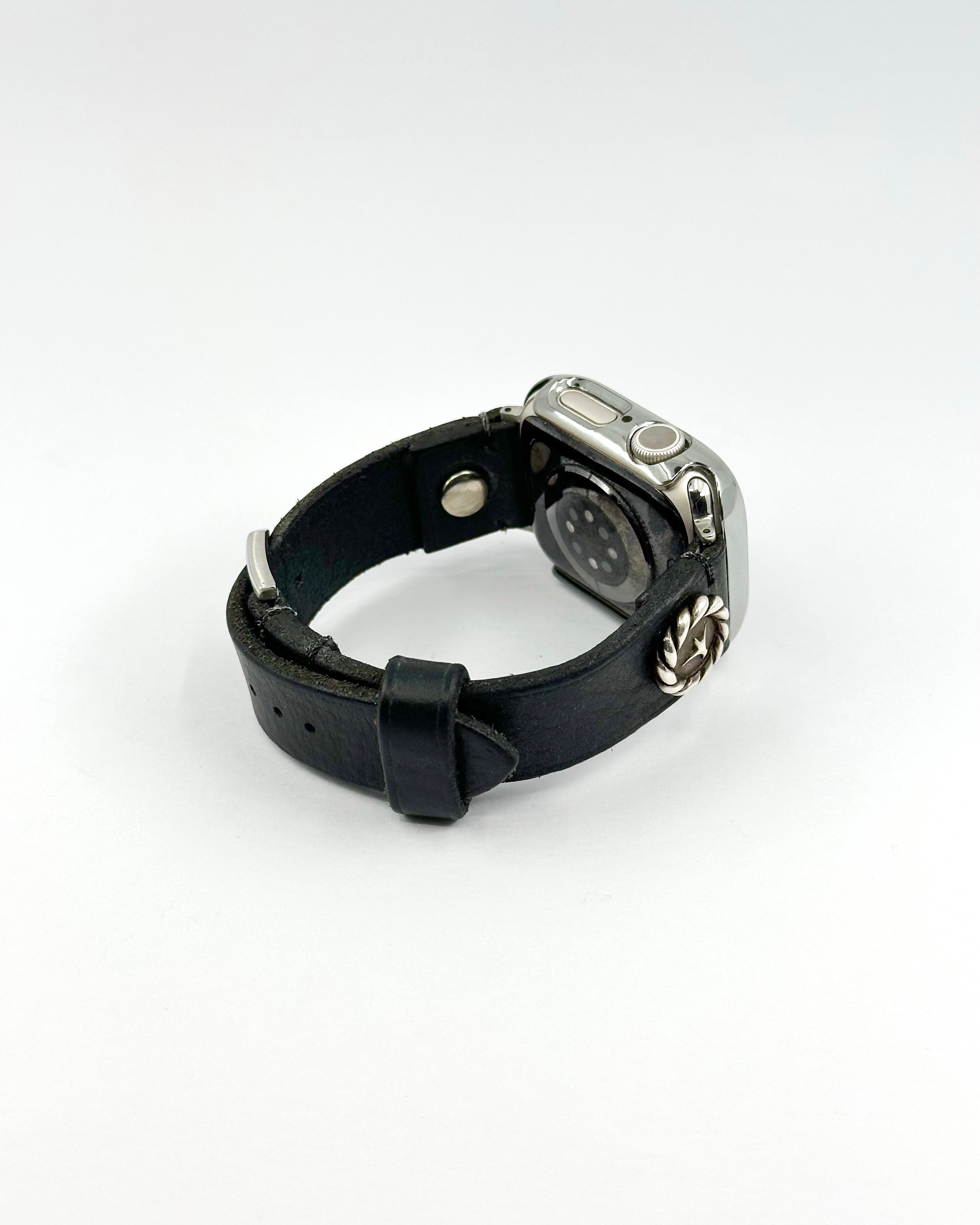 CONCHO APPLE WATCH STRAP (BLACK) / SILVER 925