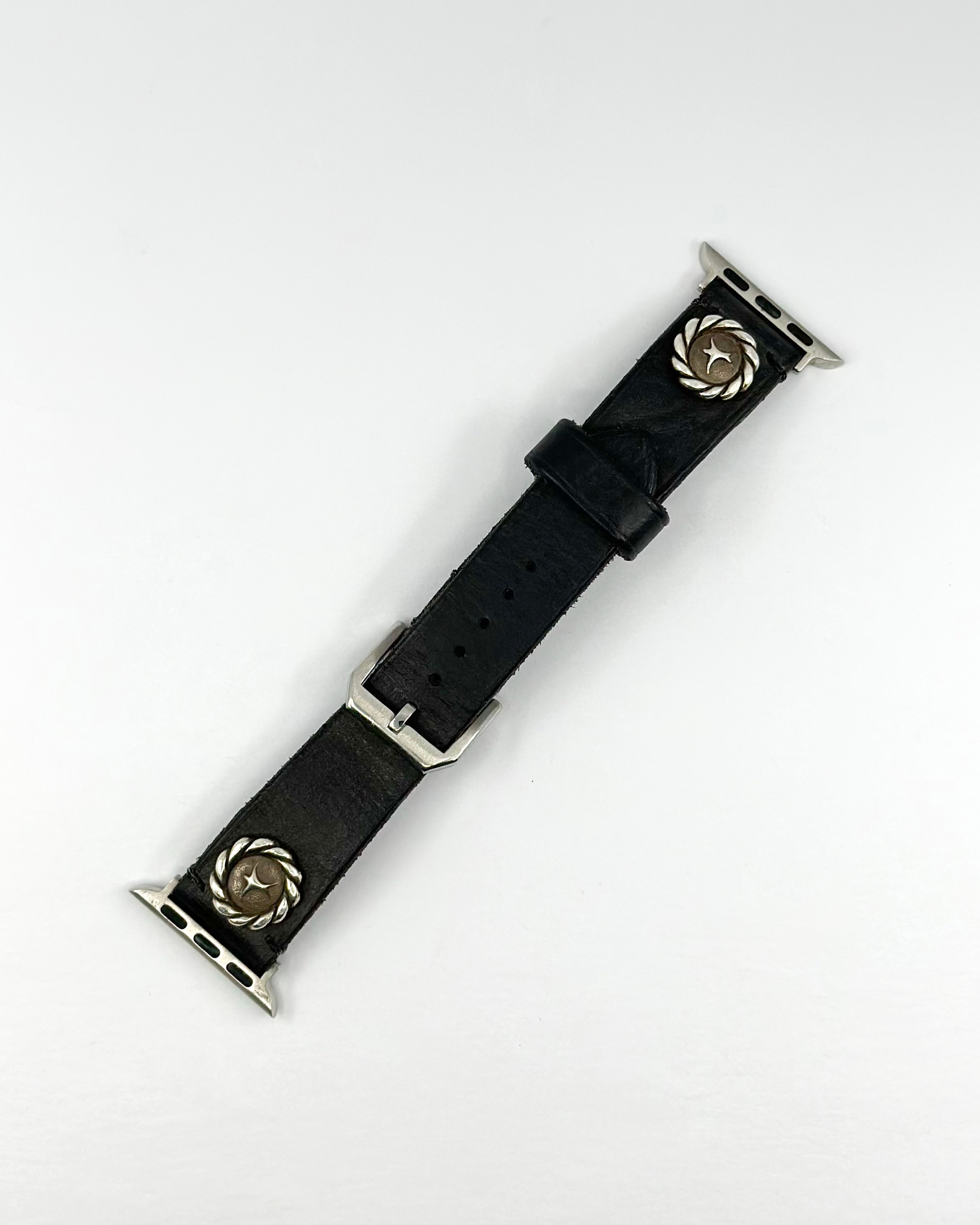 CONCHO APPLE WATCH STRAP (BLACK) / SILVER 925