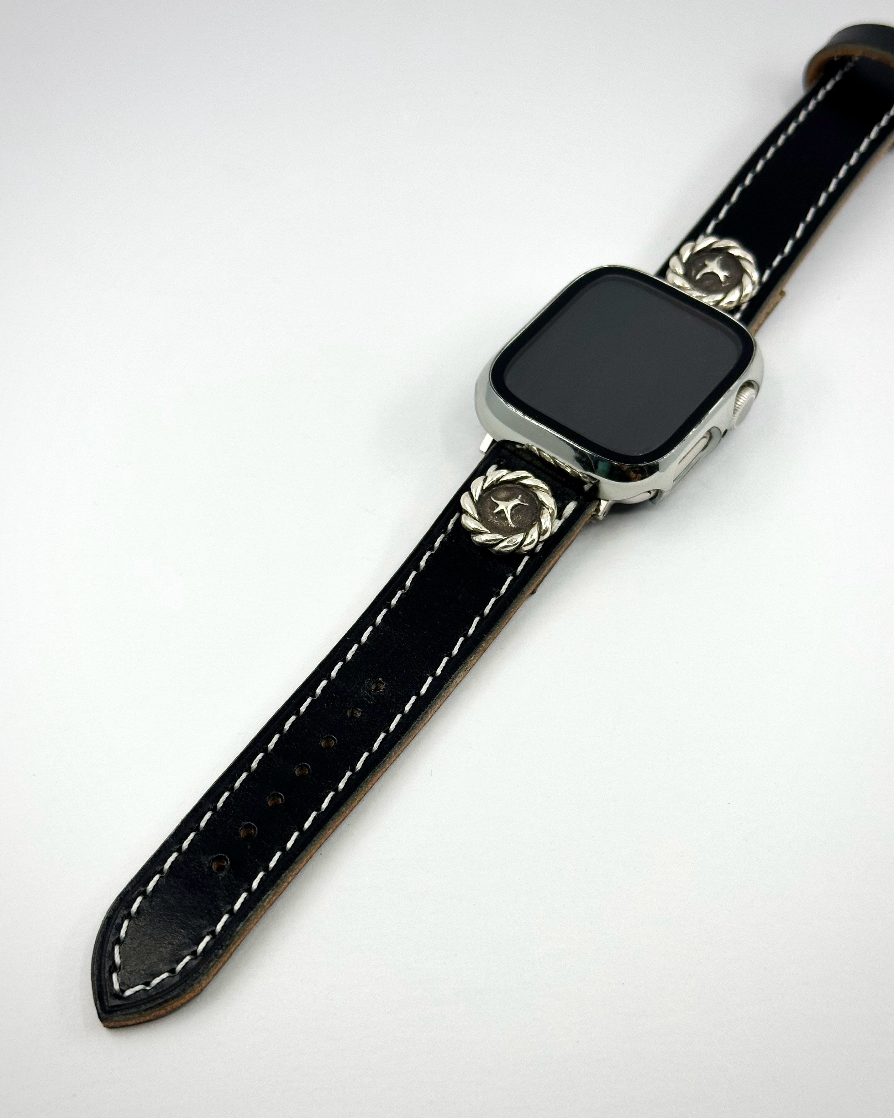 CONCHO APPLE WATCH STRAP (BRIDLE) / SILVER 925