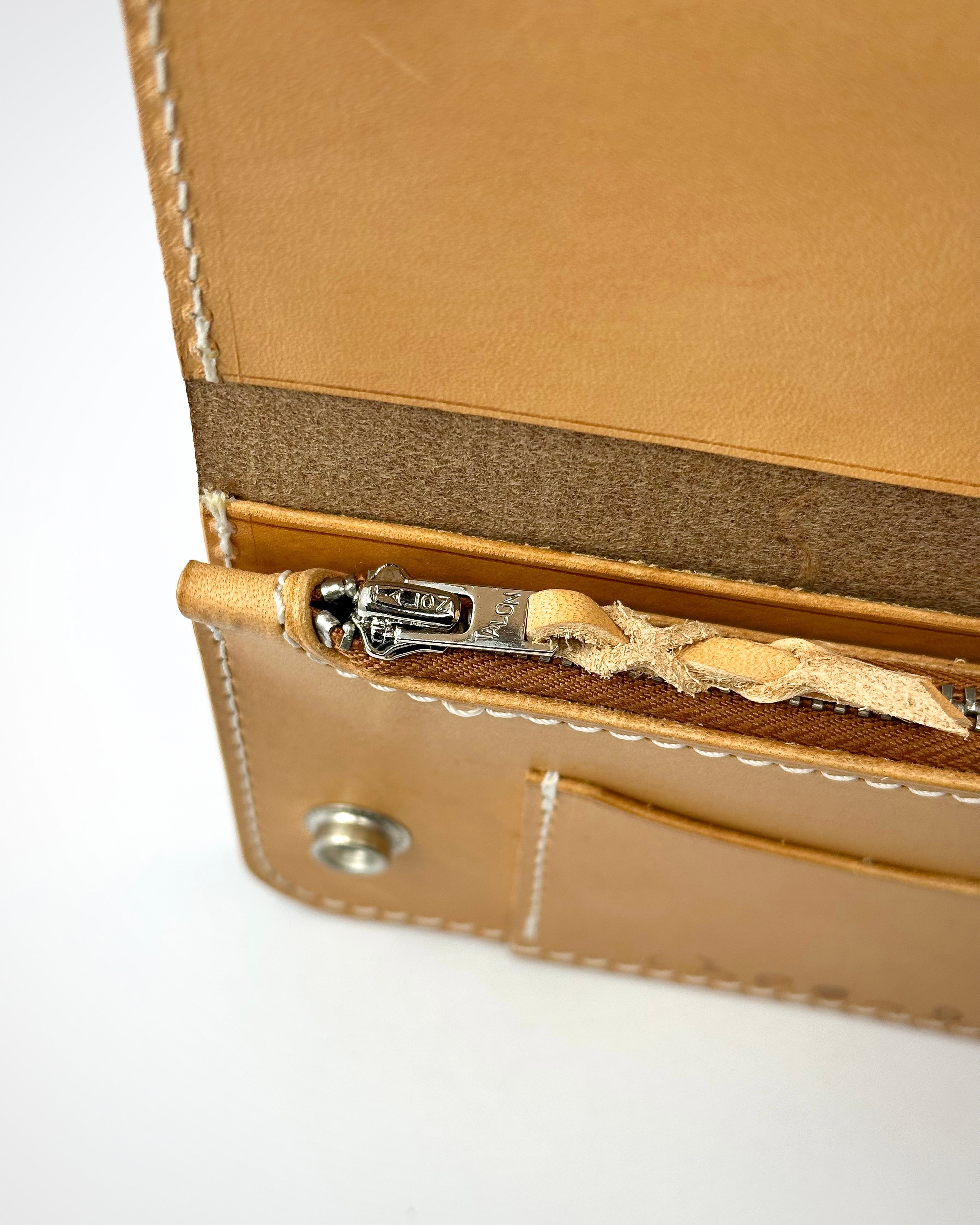 HALF TRUCKER WALLET