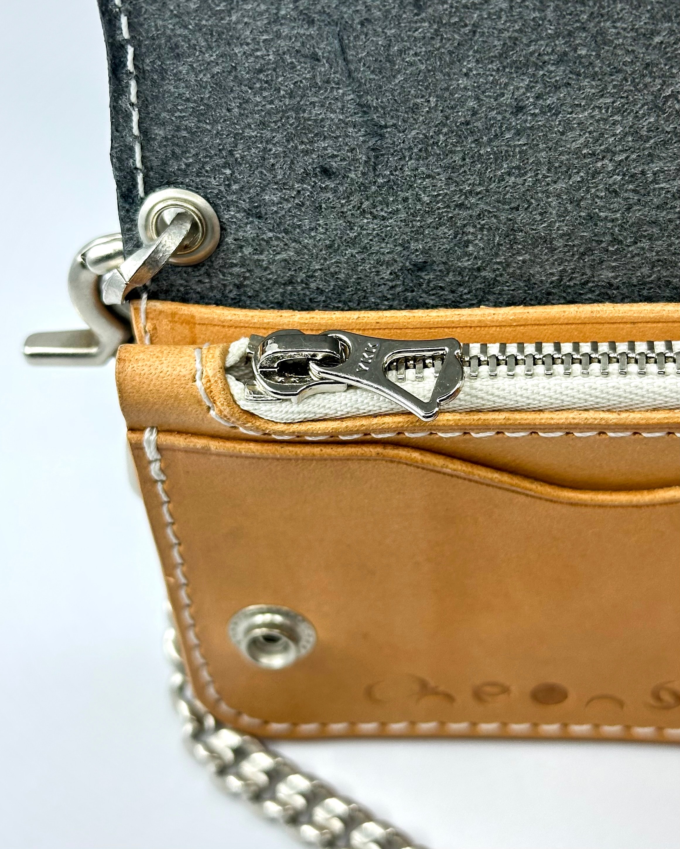ARROW MINI TRUCKER WALLET