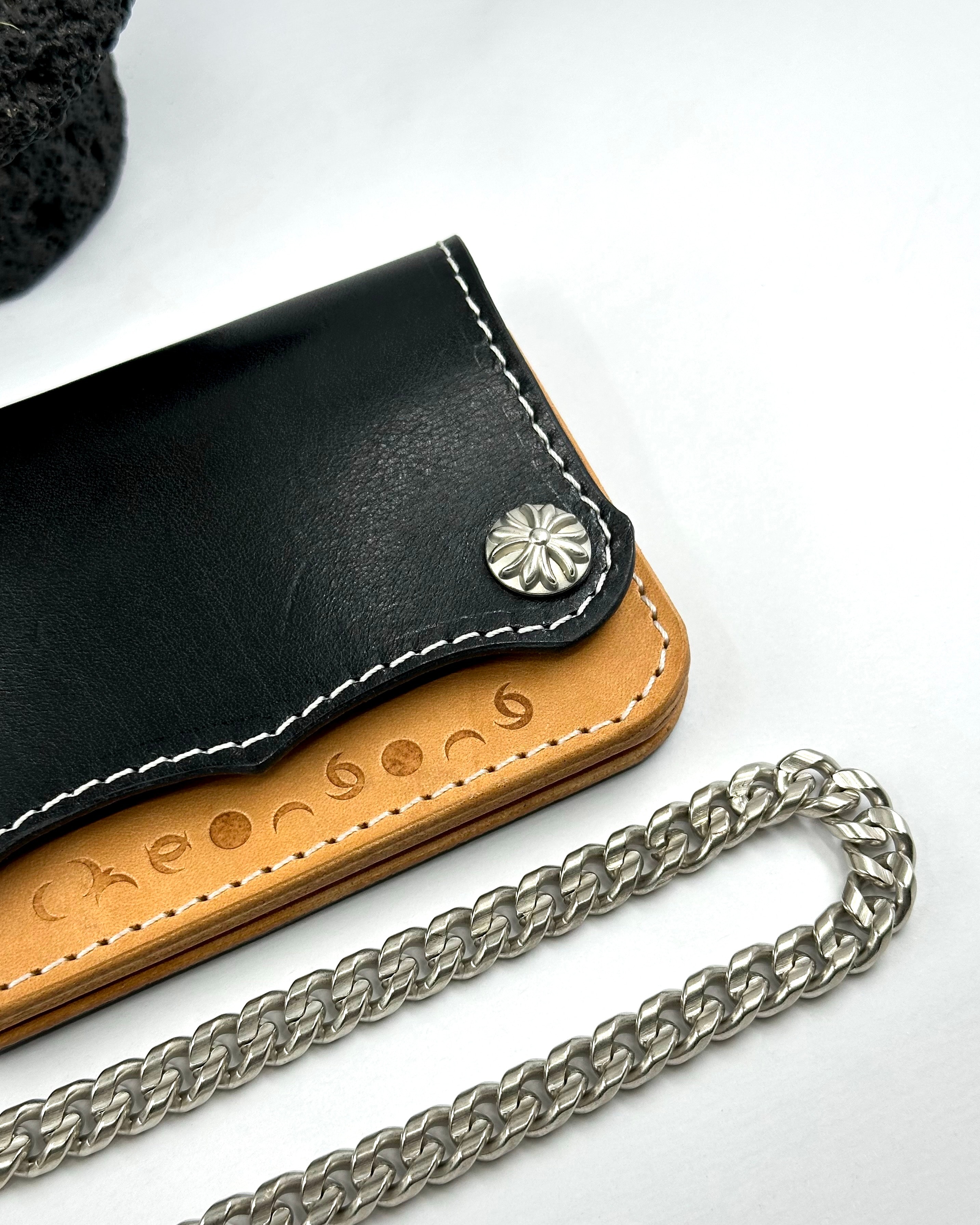 ARROW MINI TRUCKER WALLET