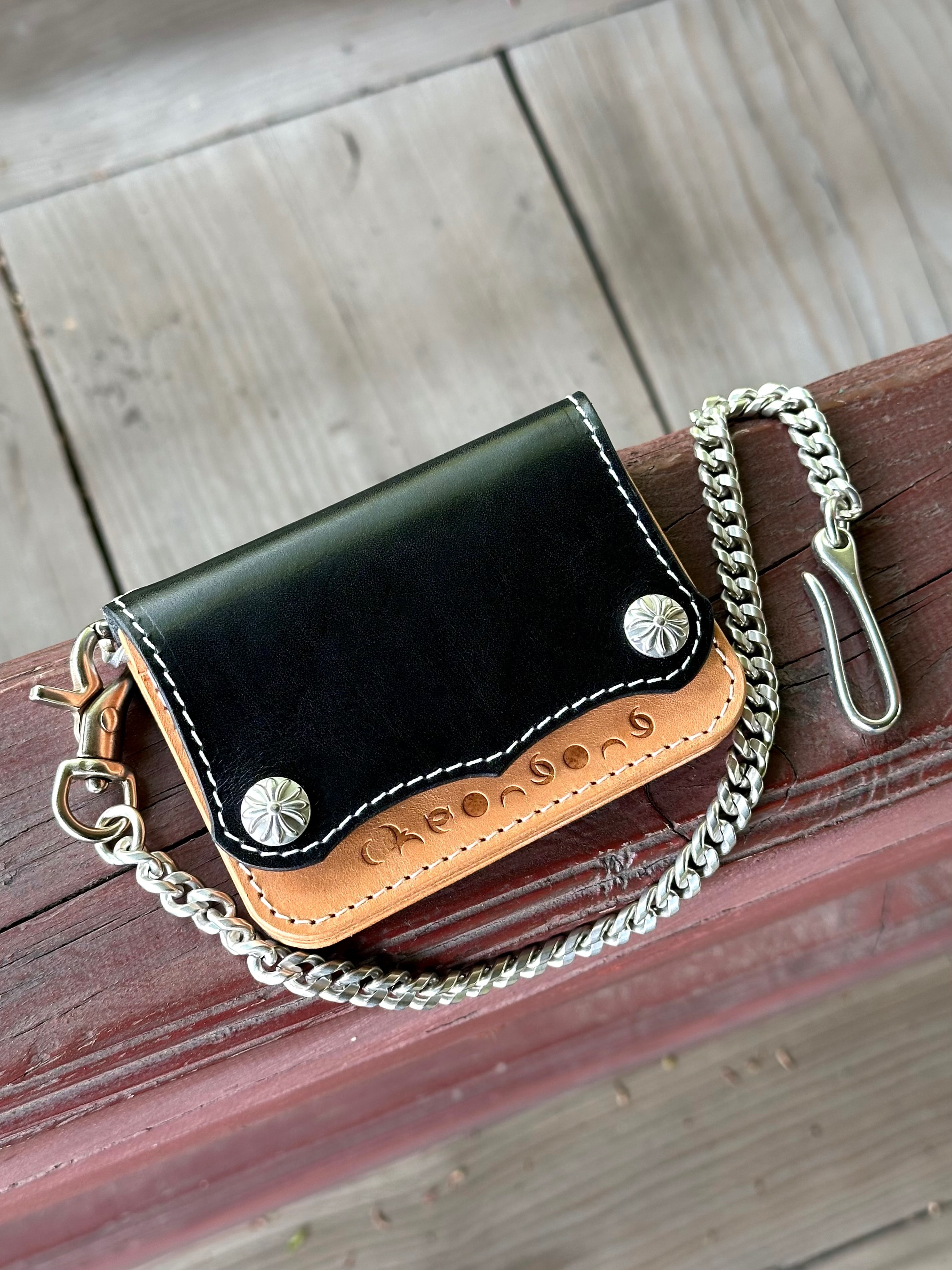 ARROW MINI TRUCKER WALLET