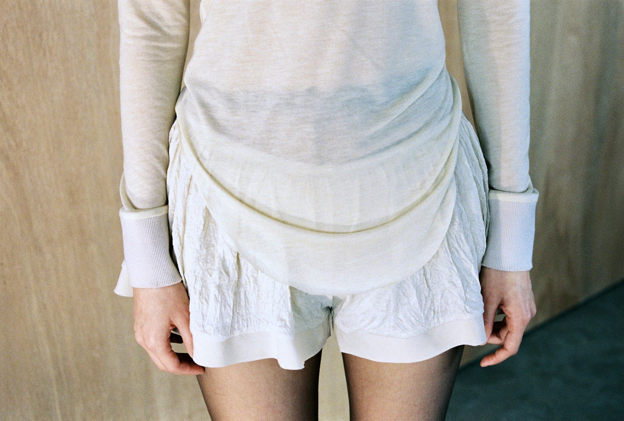 Mini Ruffle Pants (ecru)