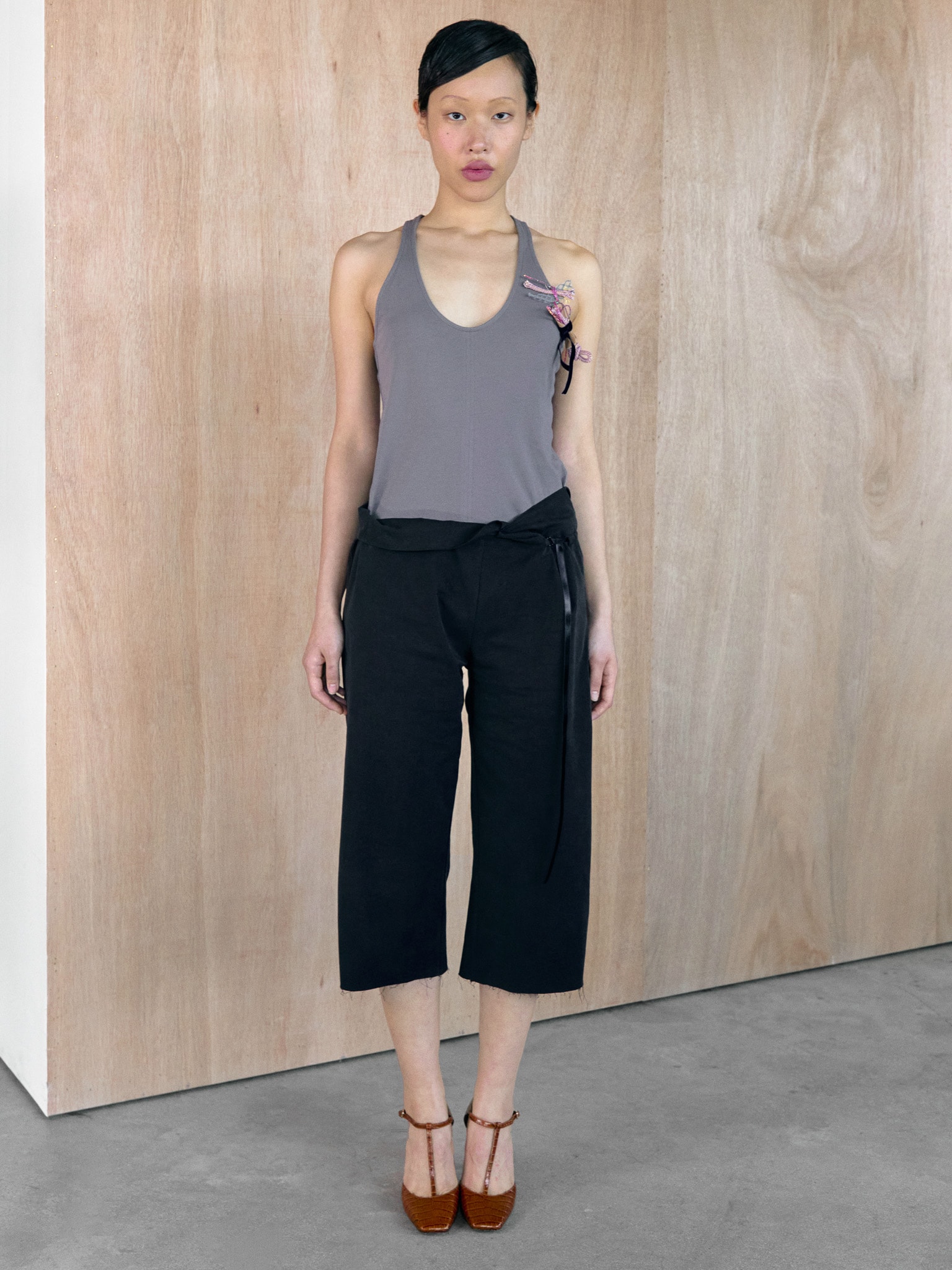 Racerback Sleeveless Top (grey)