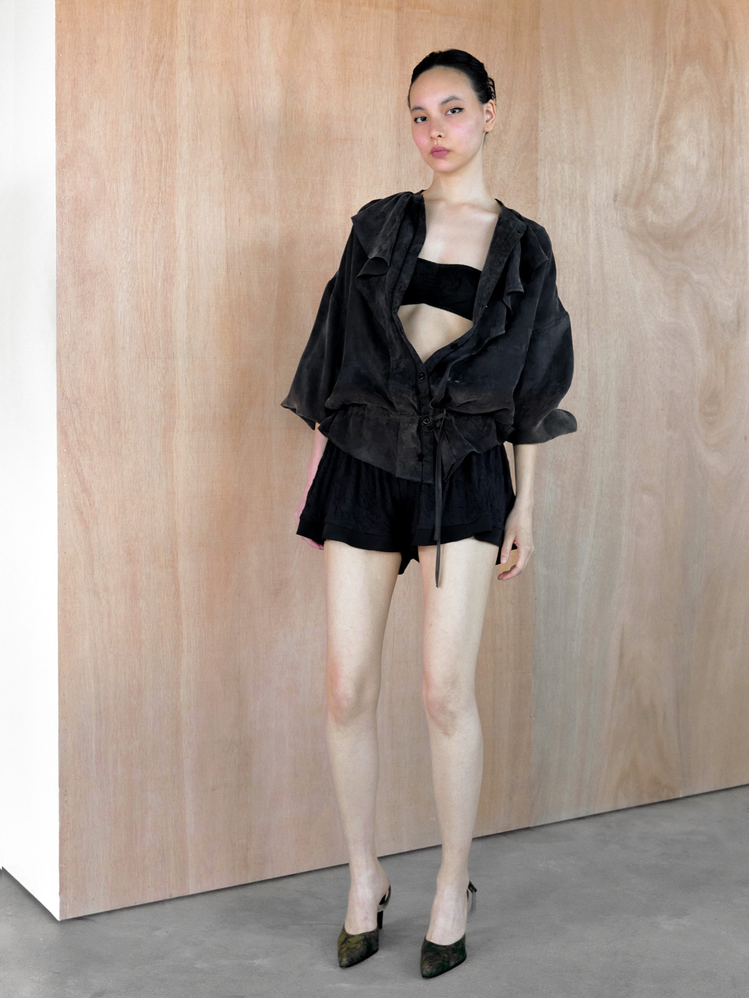 Mini Ruffle Pants (black)
