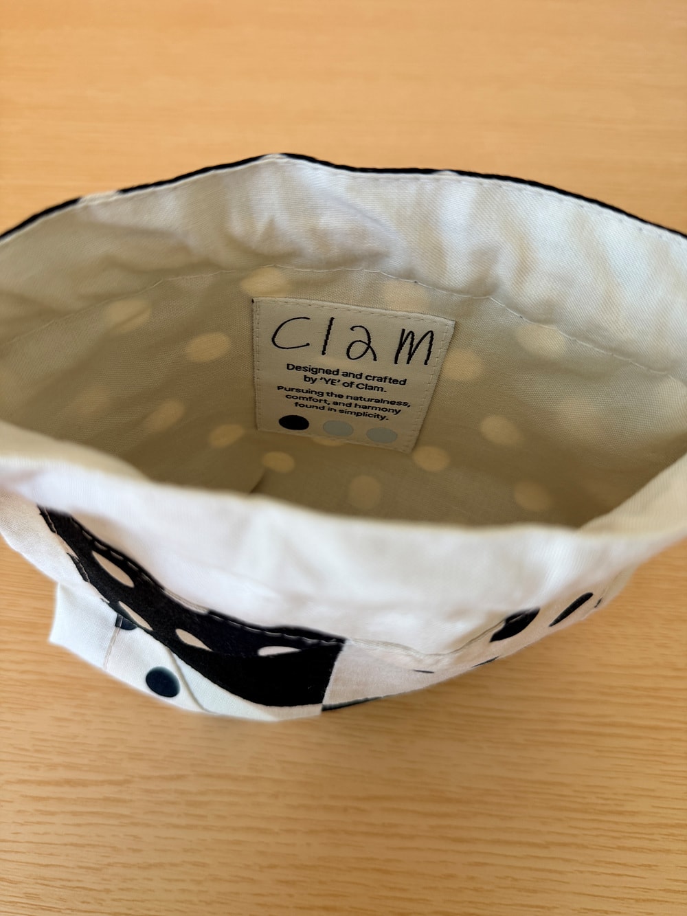 [공식몰 한정] Piece by piece String pouch Dot