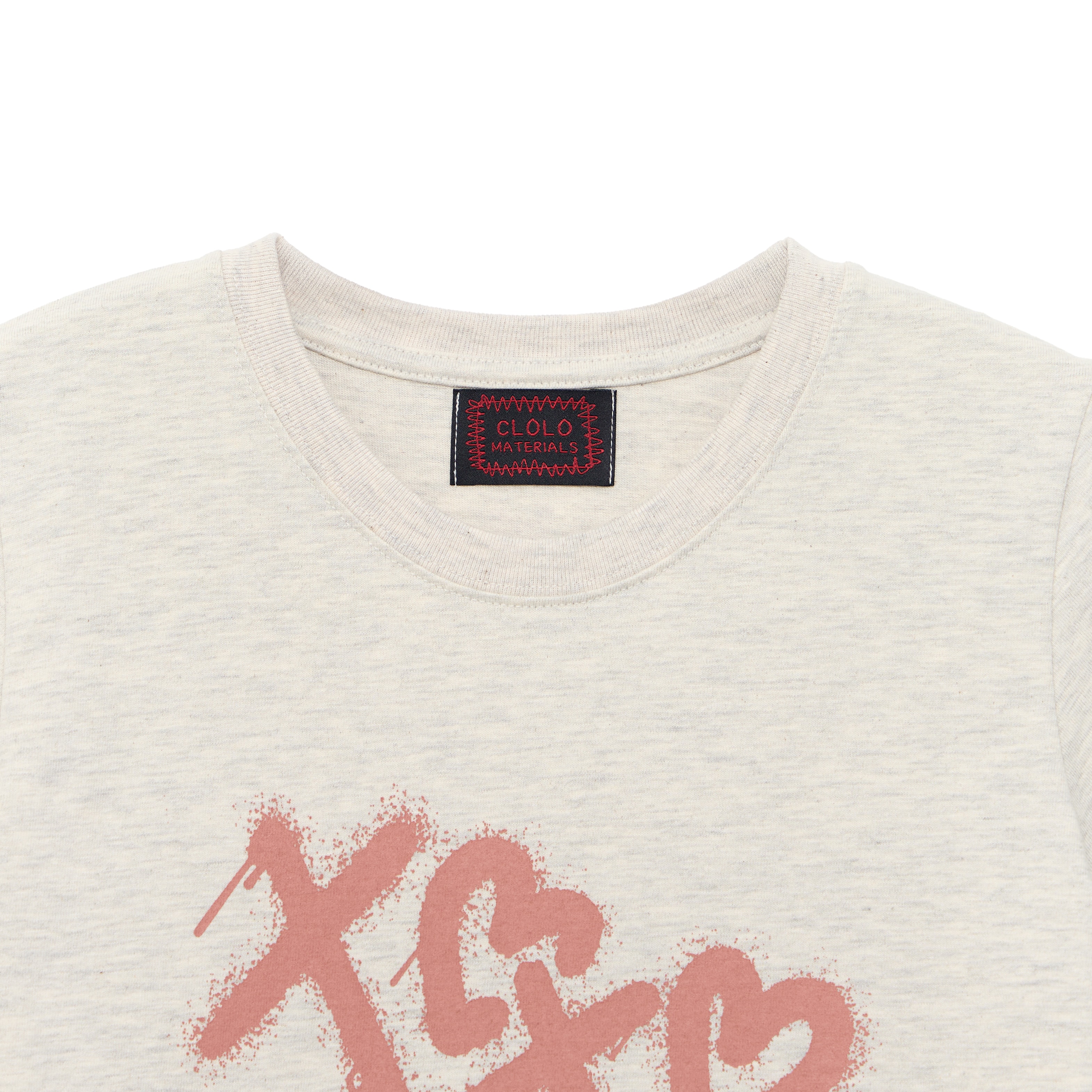 XOXO GRAFFITI HEART LOGO TEE — OATMEAL