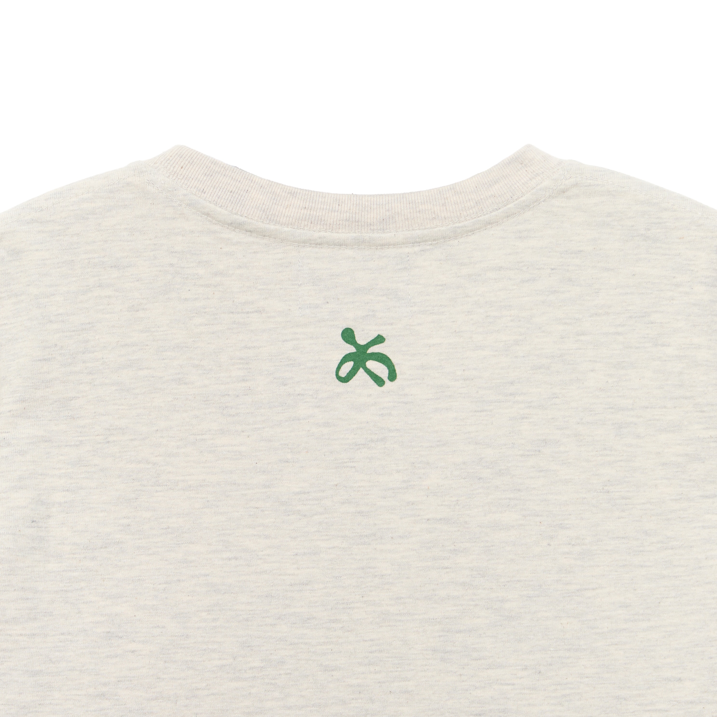 VINTAGE CHECK STAR APPLIQUE LOGO TEE — OATMEAL